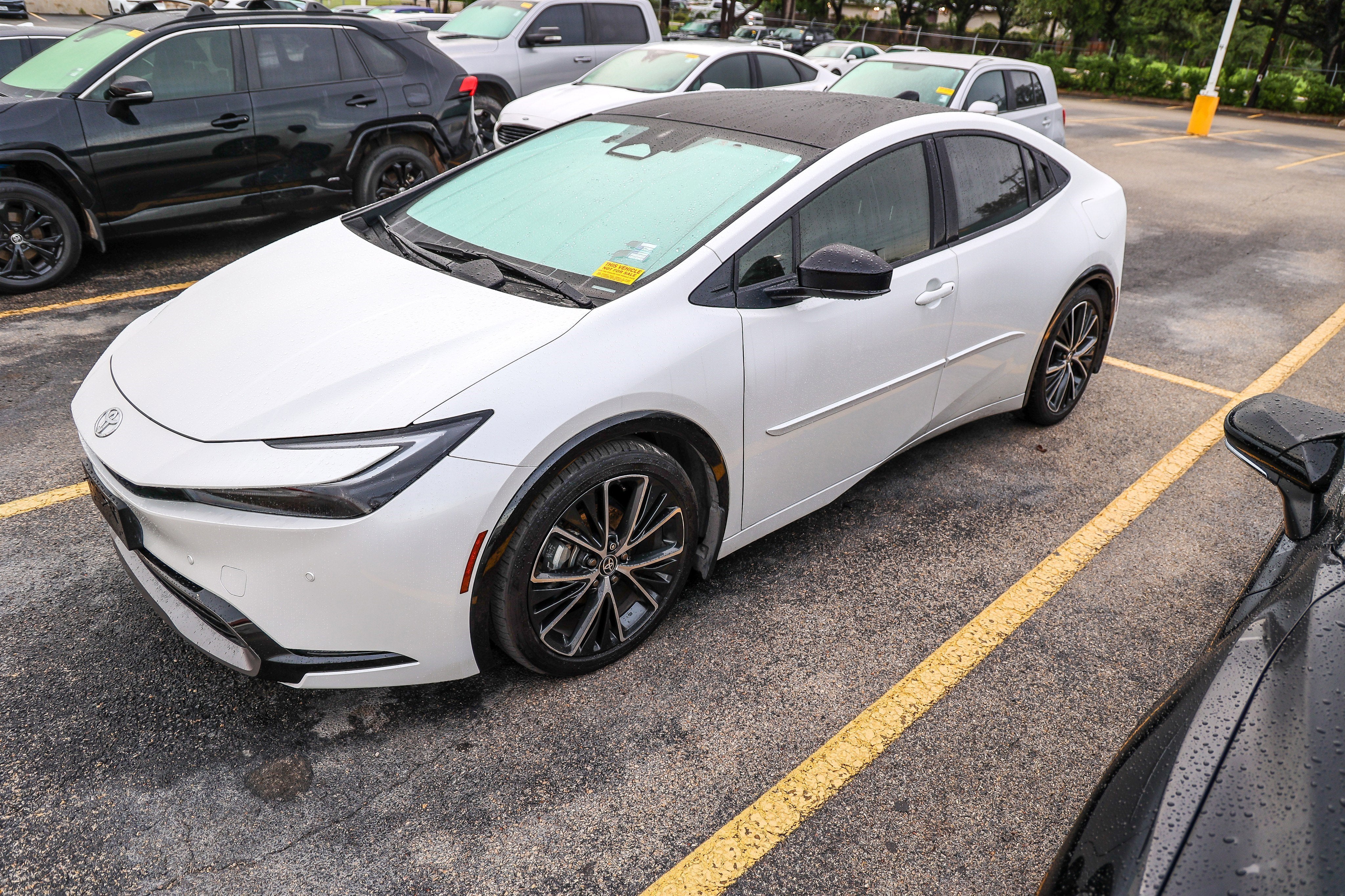 2023 Toyota Prius XLE