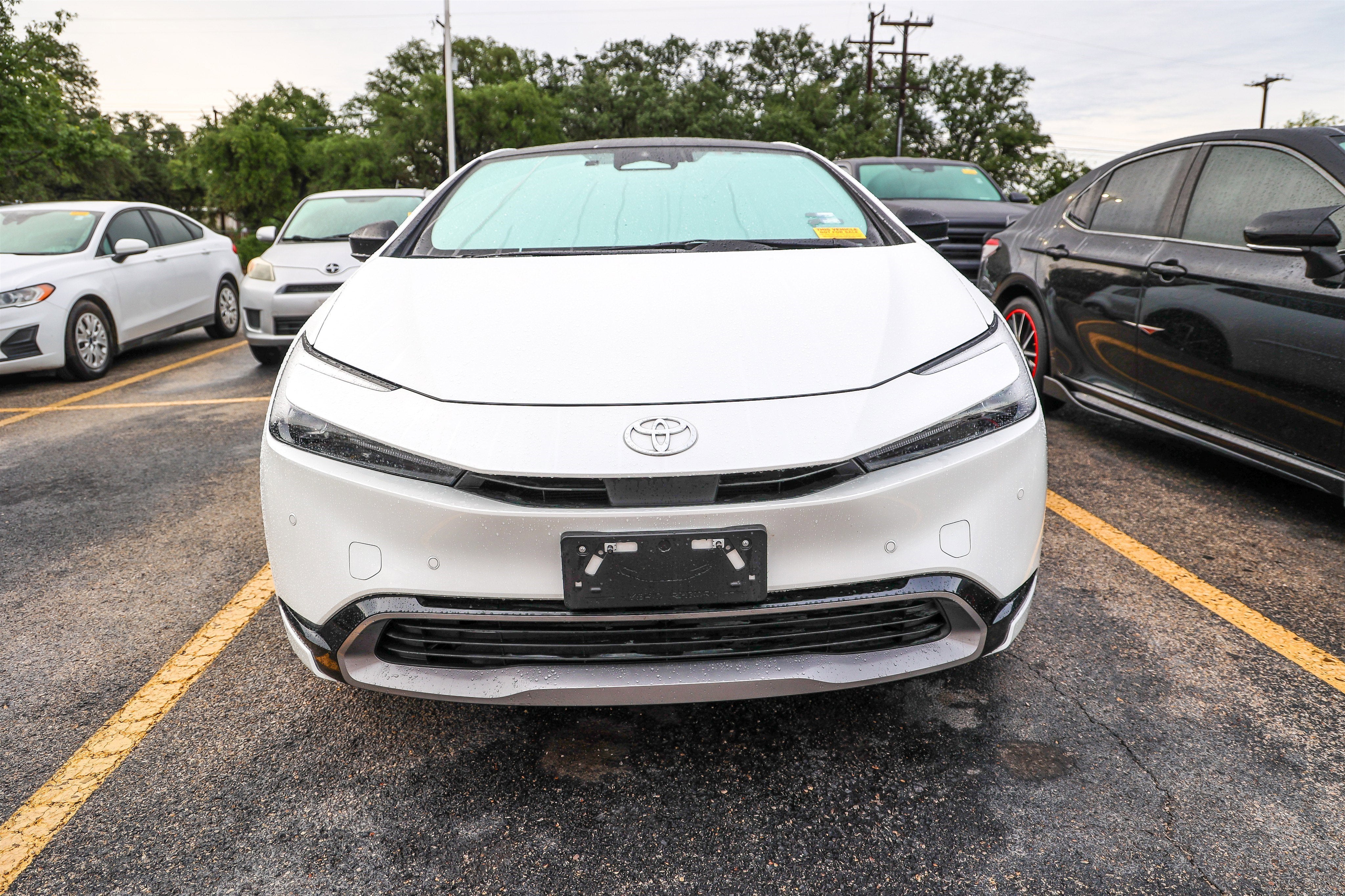 2023 Toyota Prius XLE
