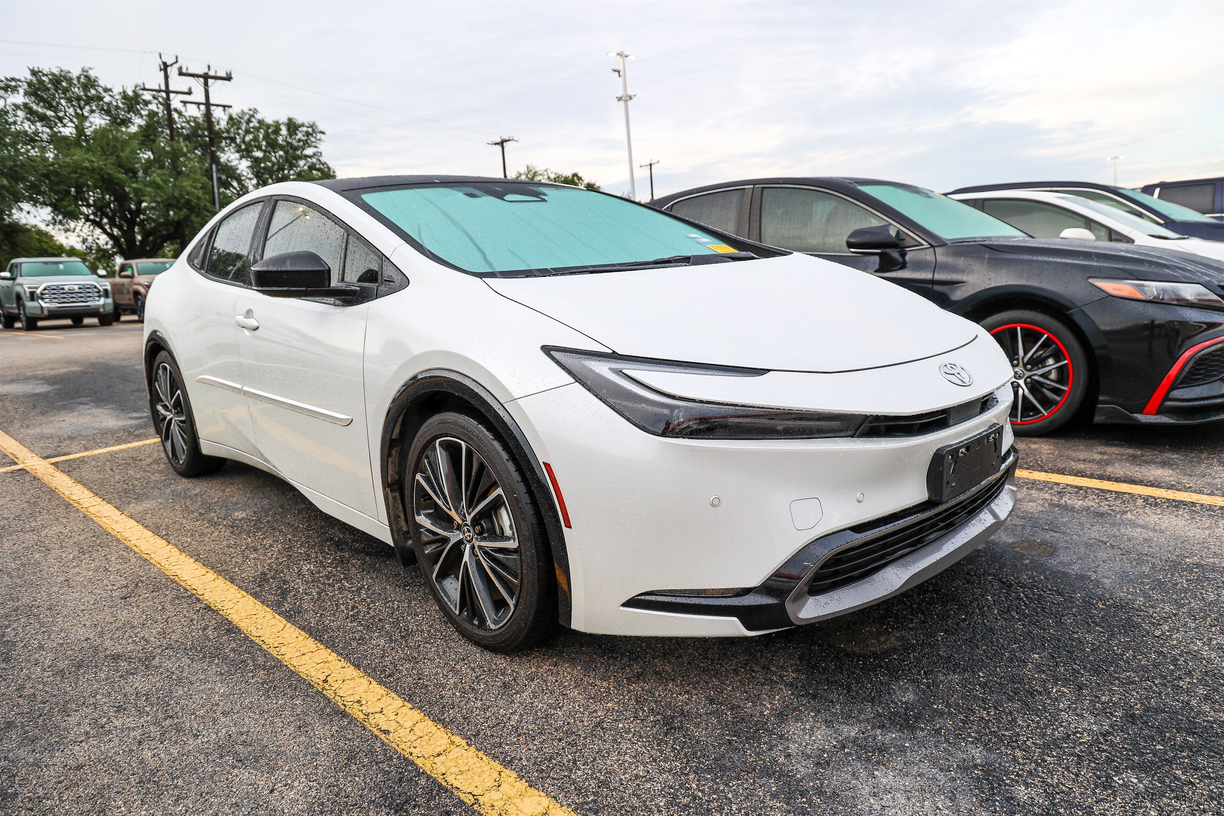 2023 Toyota Prius XLE
