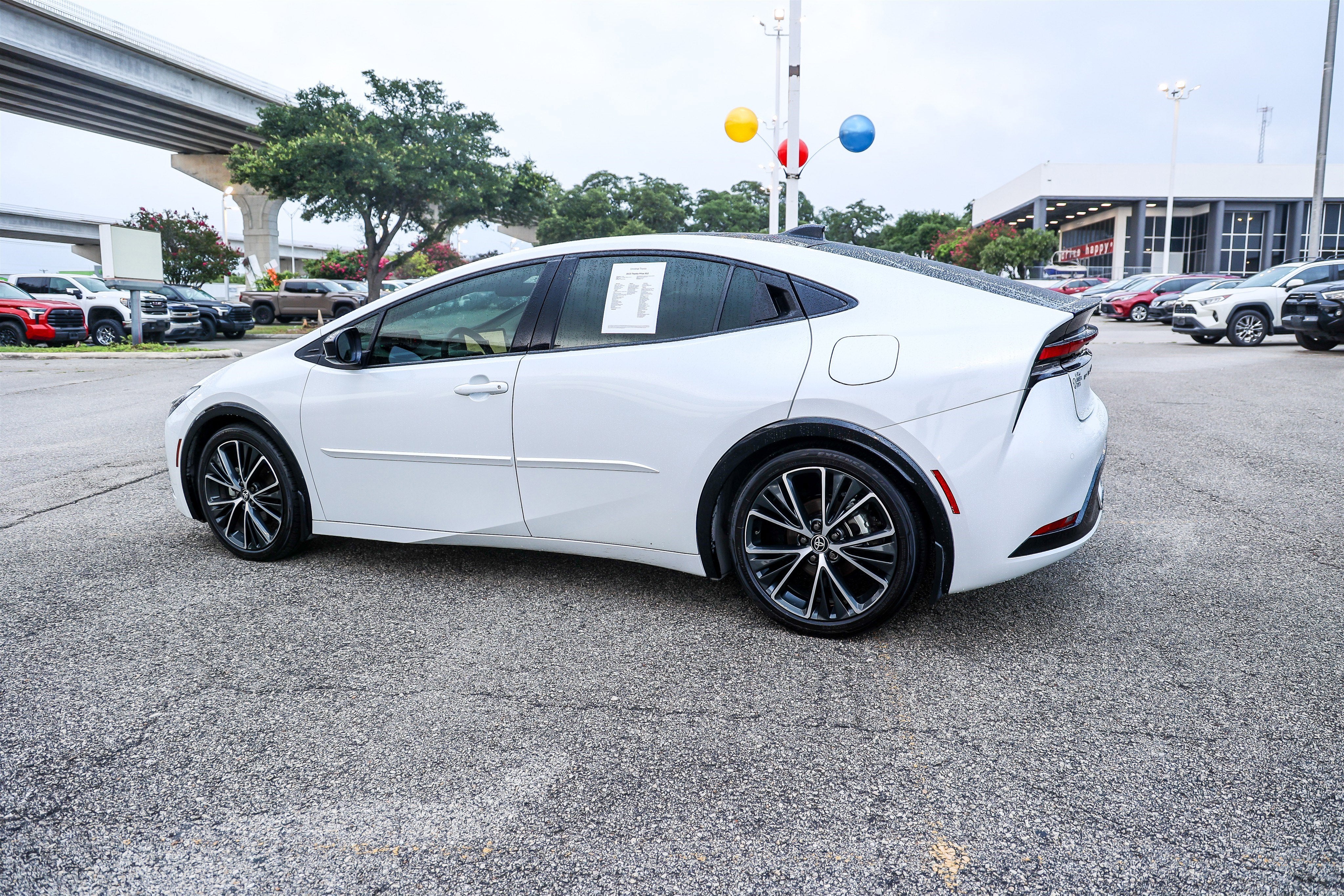 2023 Toyota Prius XLE