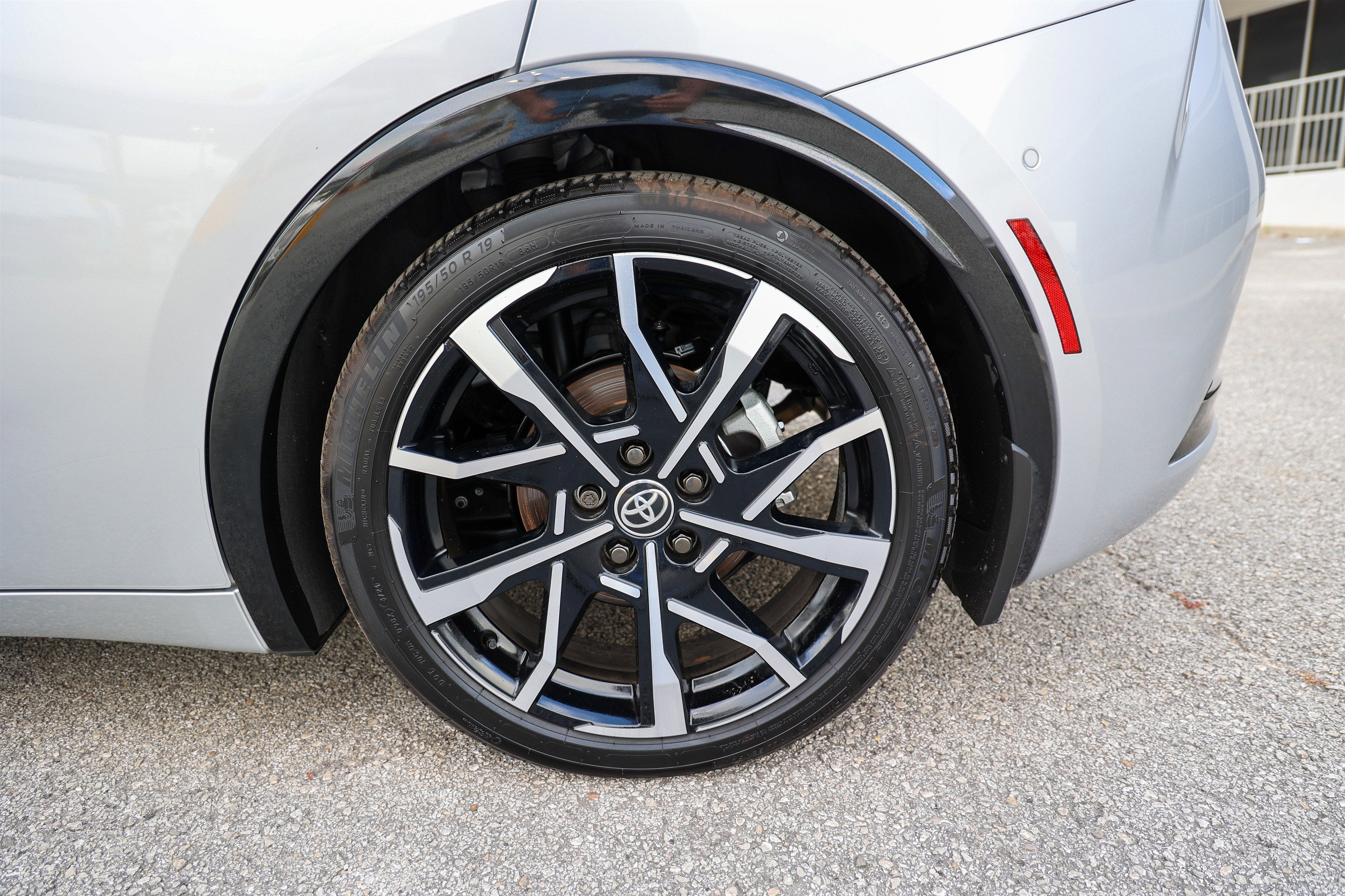 2024 Toyota PRIUS PRIME XSE Premium