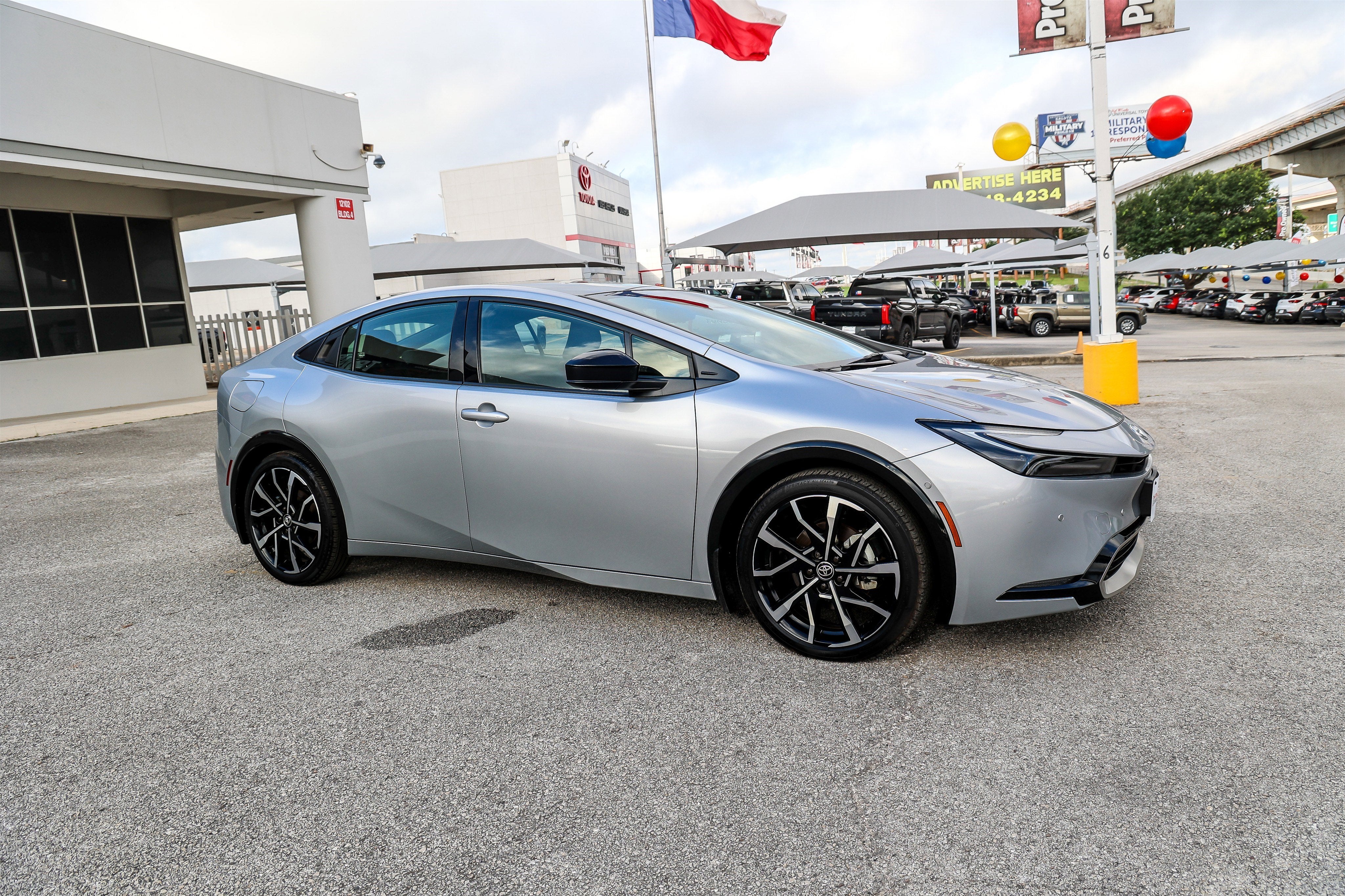 2024 Toyota PRIUS PRIME XSE Premium