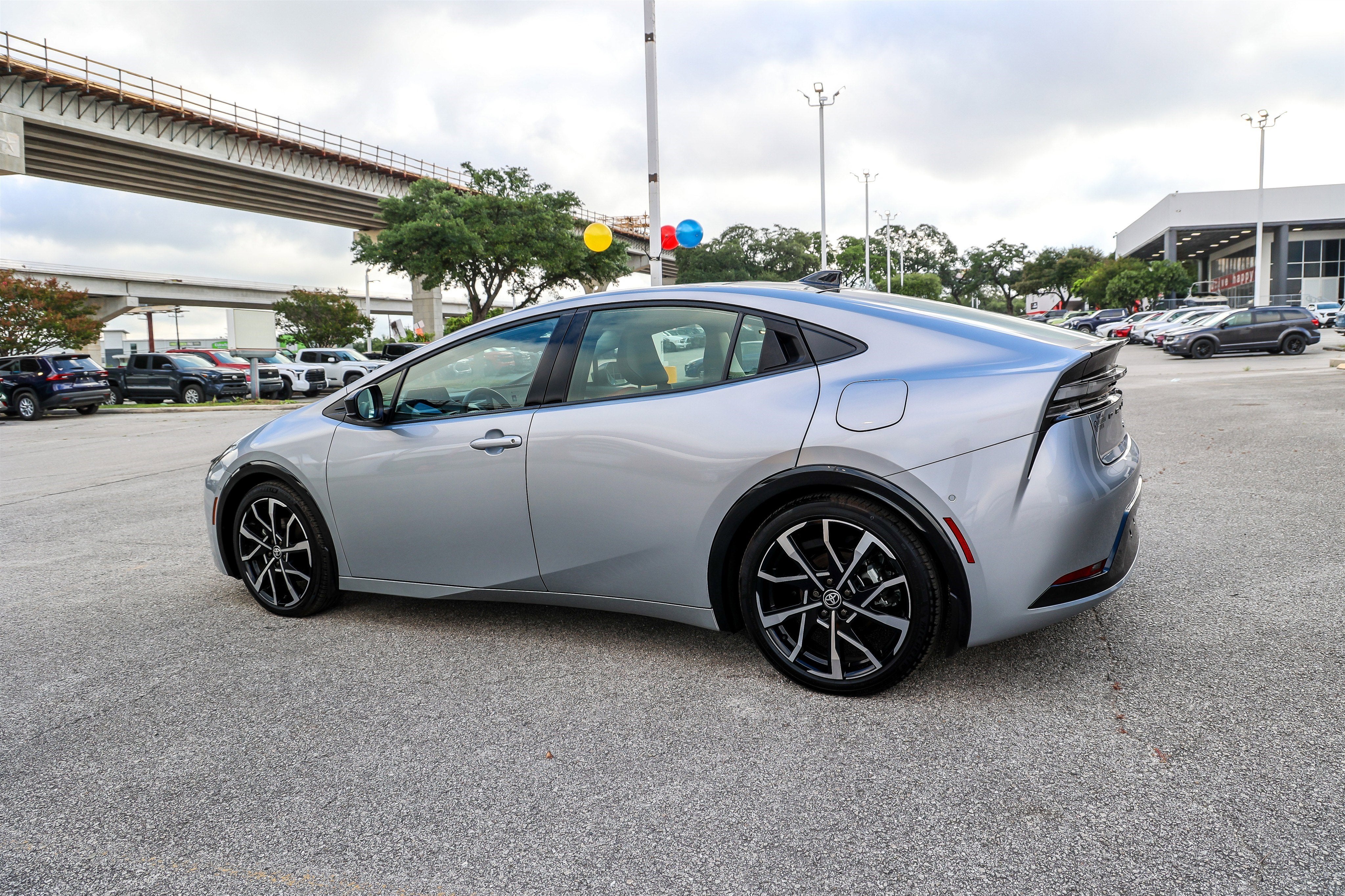 2024 Toyota PRIUS PRIME XSE Premium