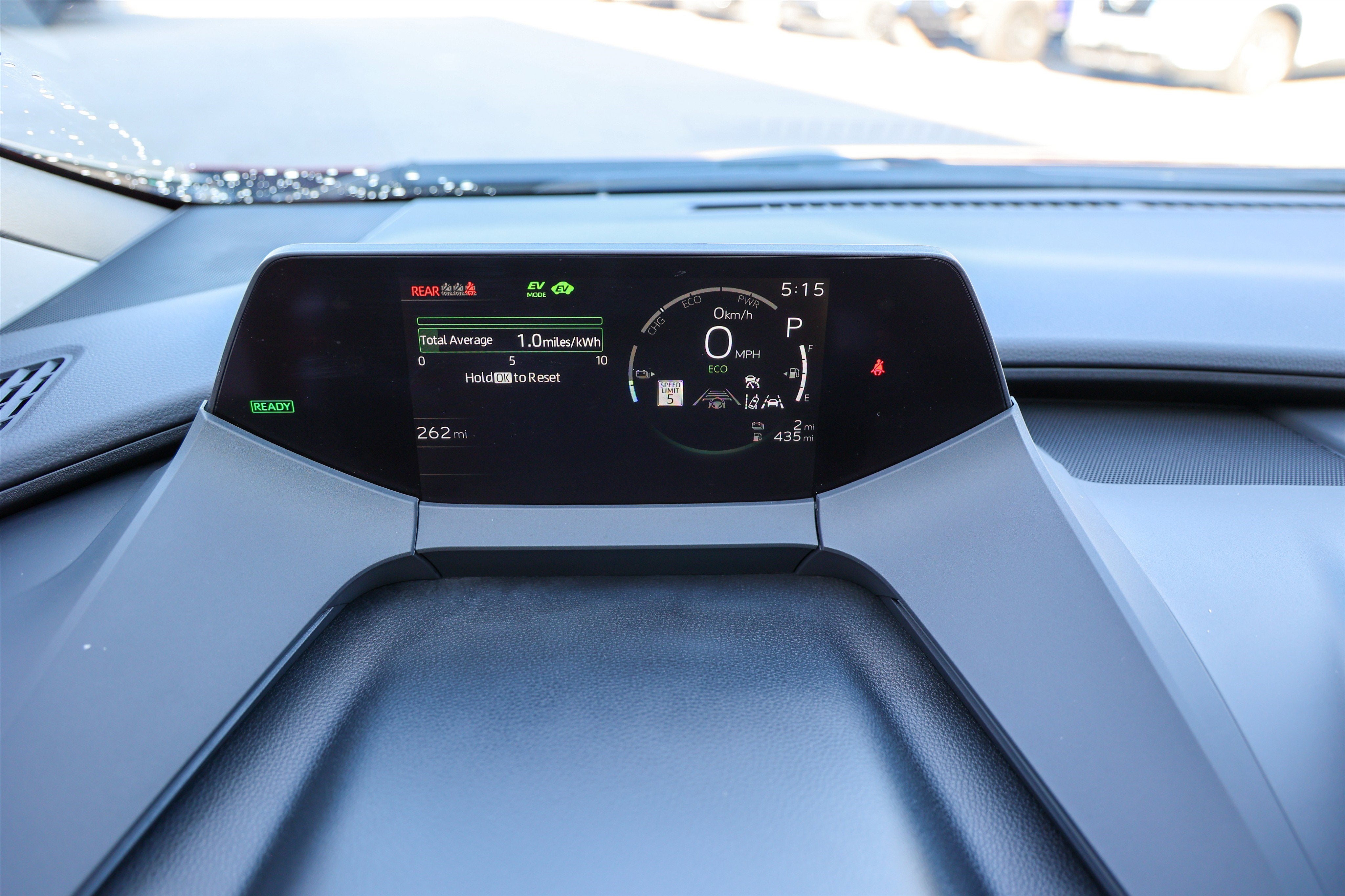 2025 Toyota Prius Plug-In Hybrid SE