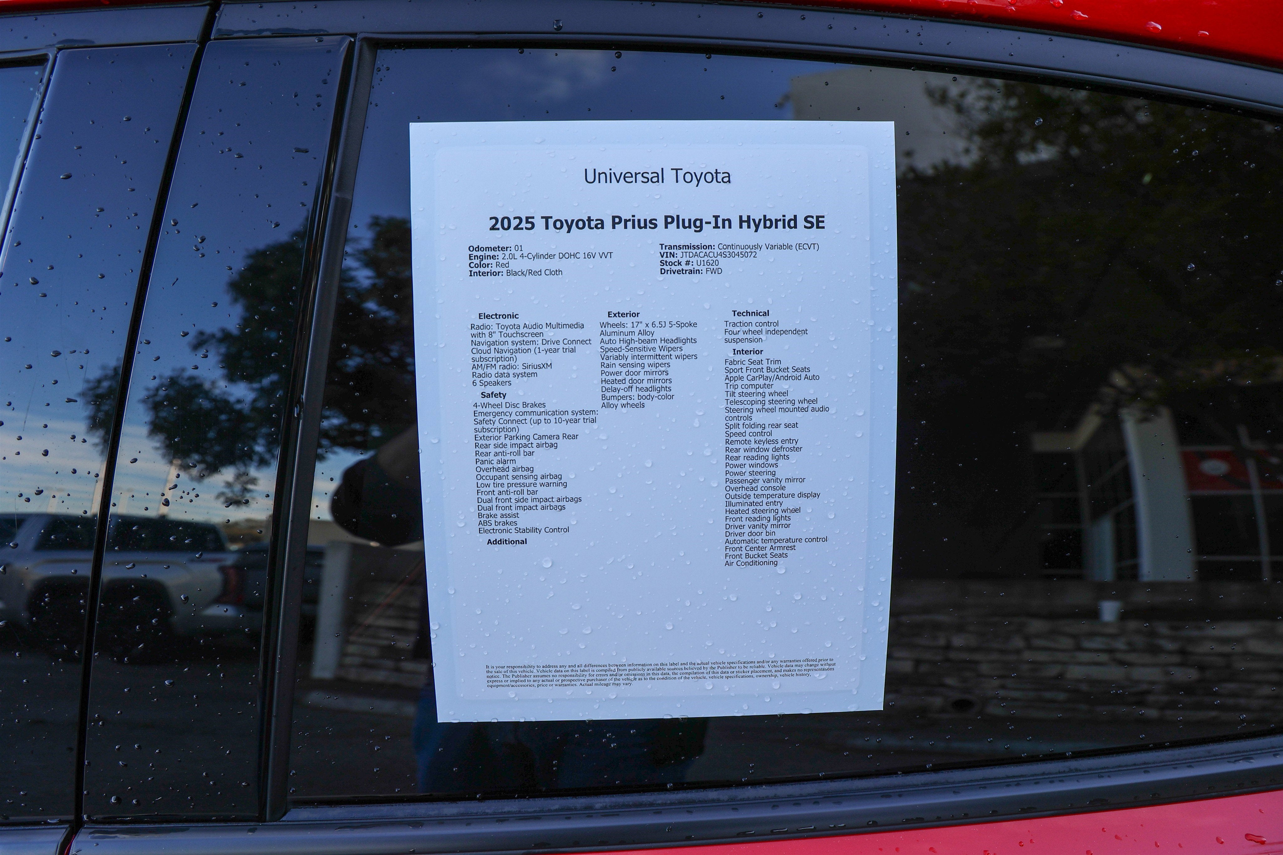 2025 Toyota Prius Plug-In Hybrid SE