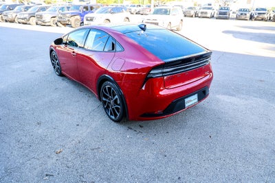 2025 Toyota Prius Plug-In Hybrid SE