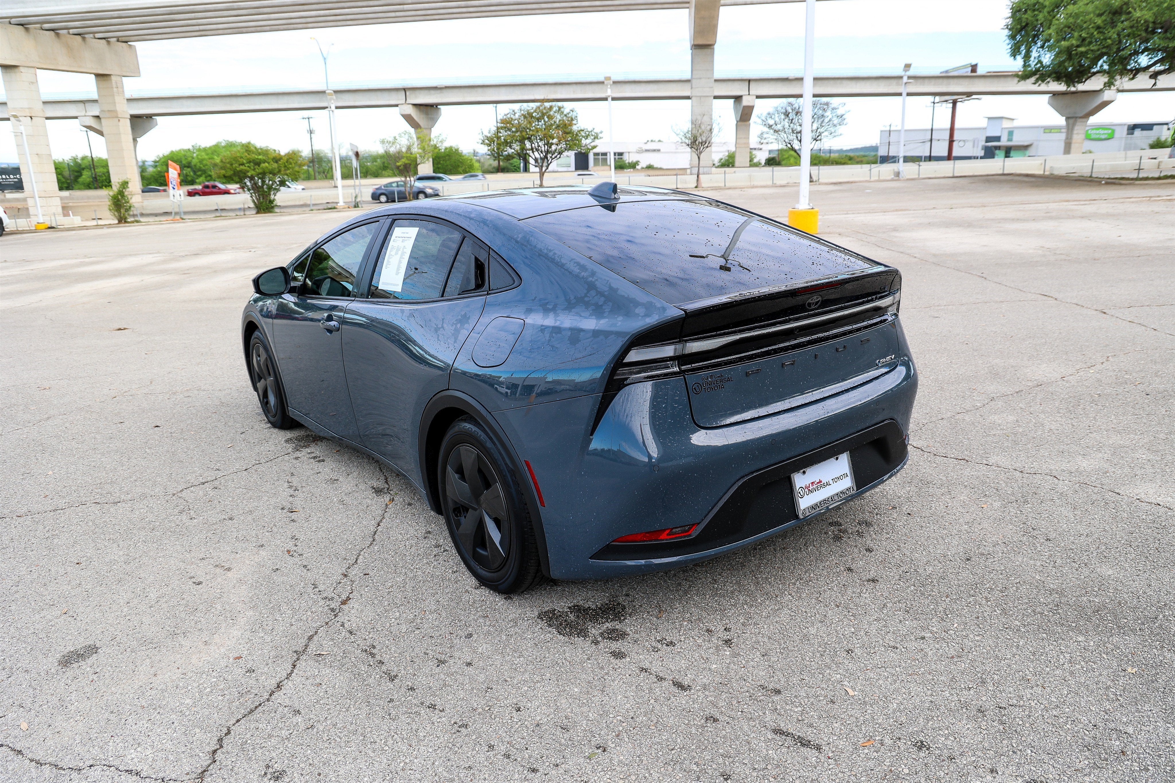 2025 Toyota Prius SE SE