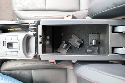 2025 Toyota Prius Plug-in Hybrid XSE