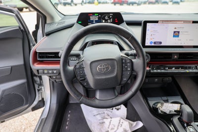 2025 Toyota Prius Plug-in Hybrid XSE