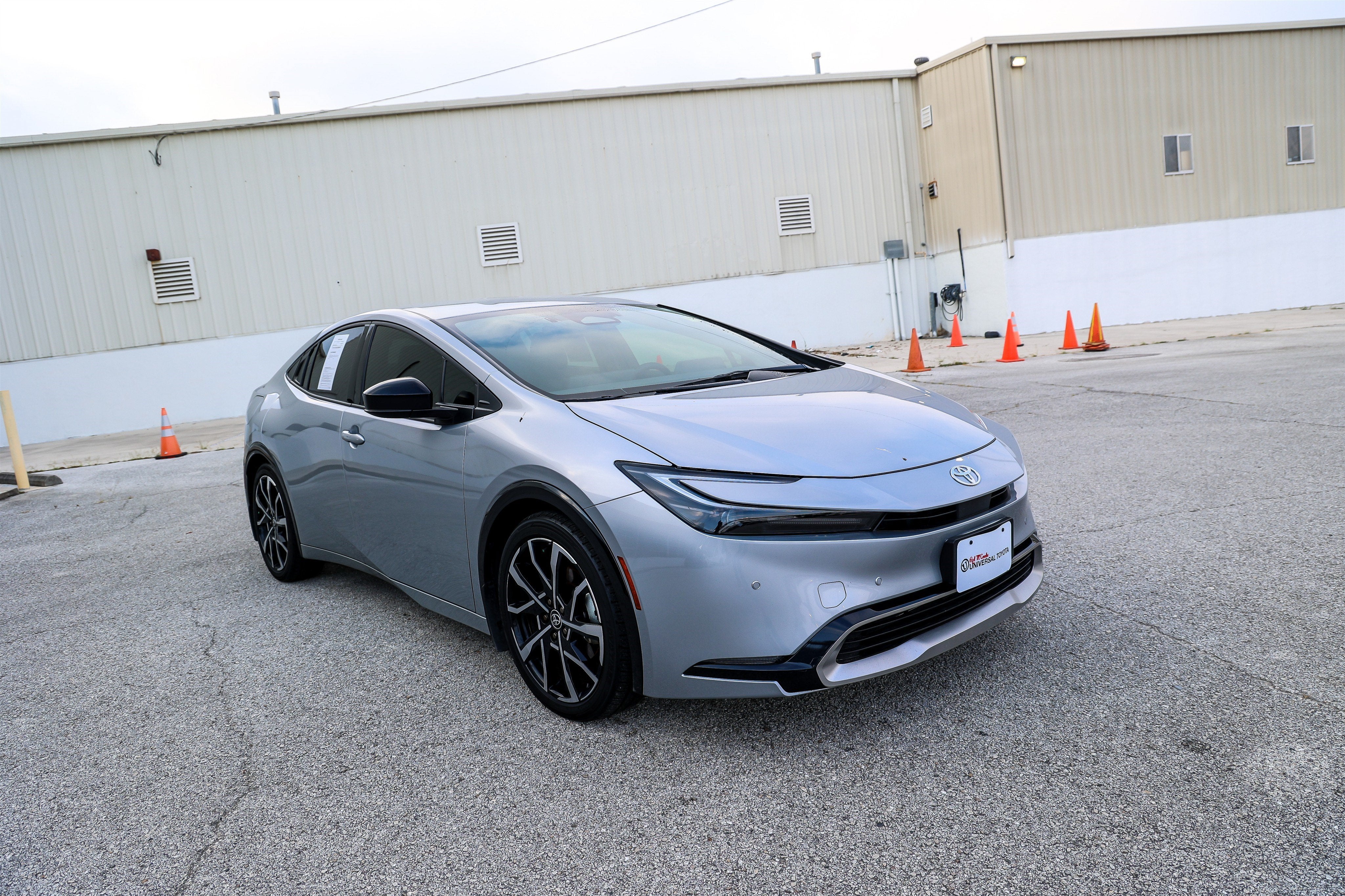2025 Toyota Prius Plug-in Hybrid XSE