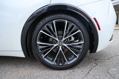 2023 Toyota PRIUS Limited