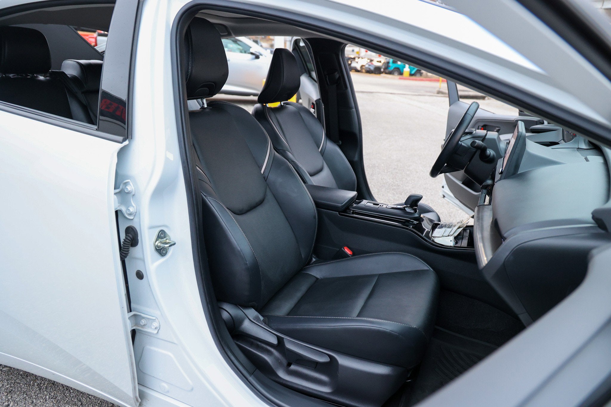 2023 Toyota PRIUS Limited