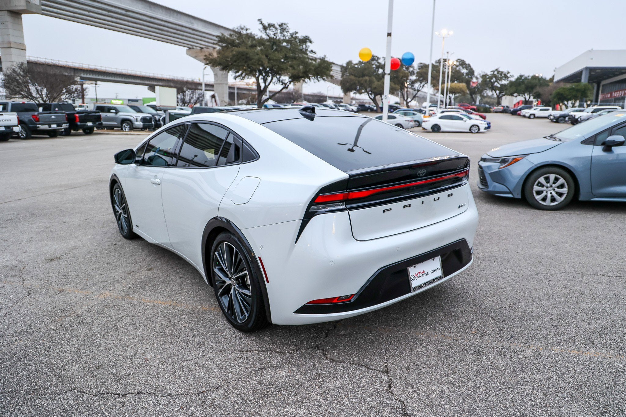 2023 Toyota PRIUS Limited