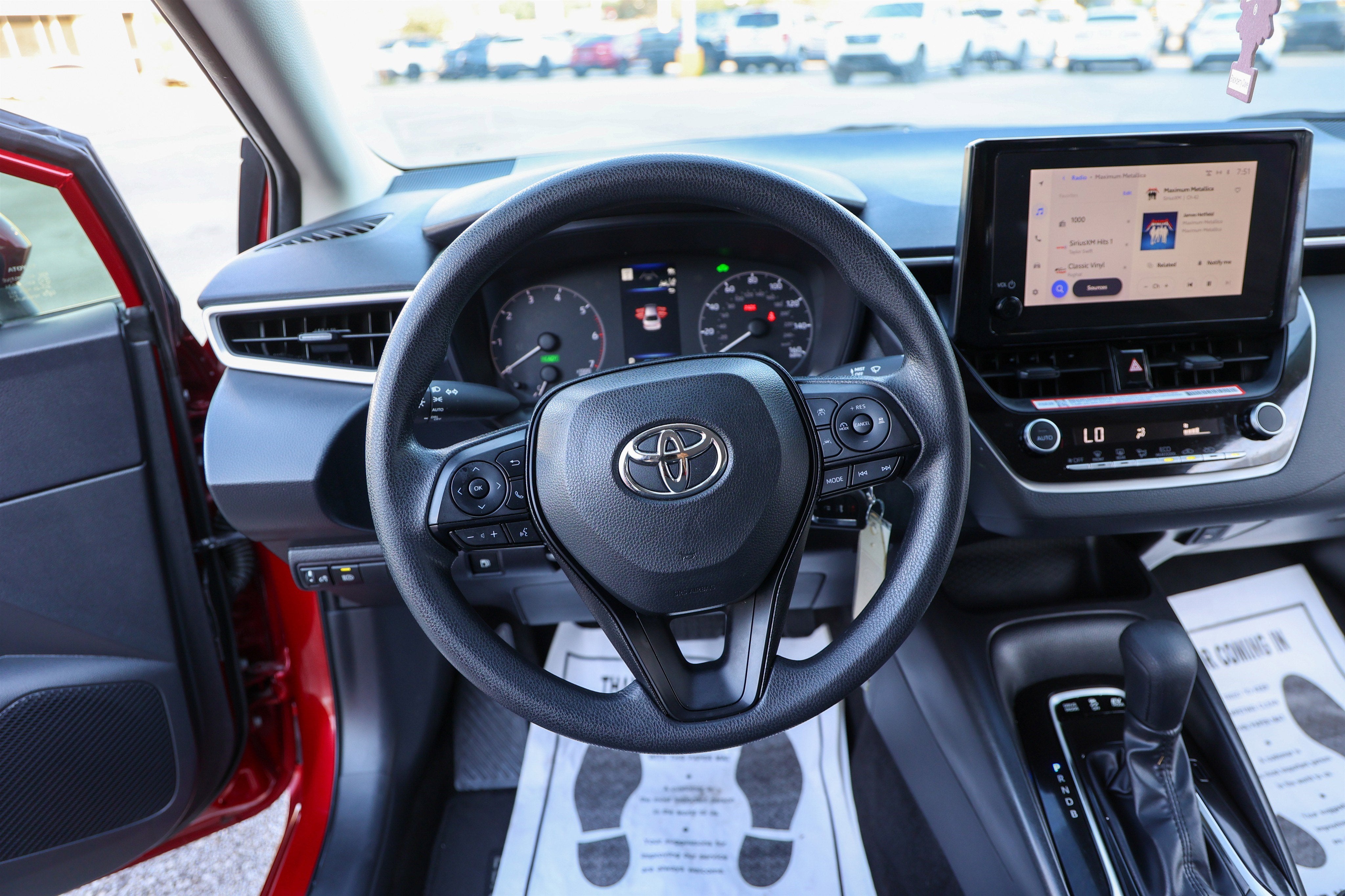 2025 Toyota Corolla Hybrid LE