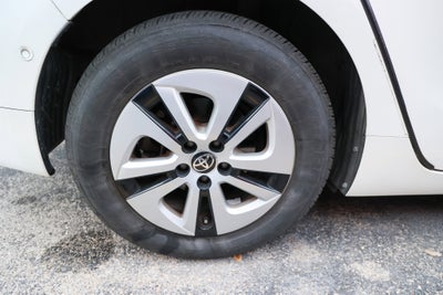 2018 Toyota PRIUS Two