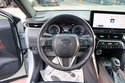 2023 Toyota Venza XLE