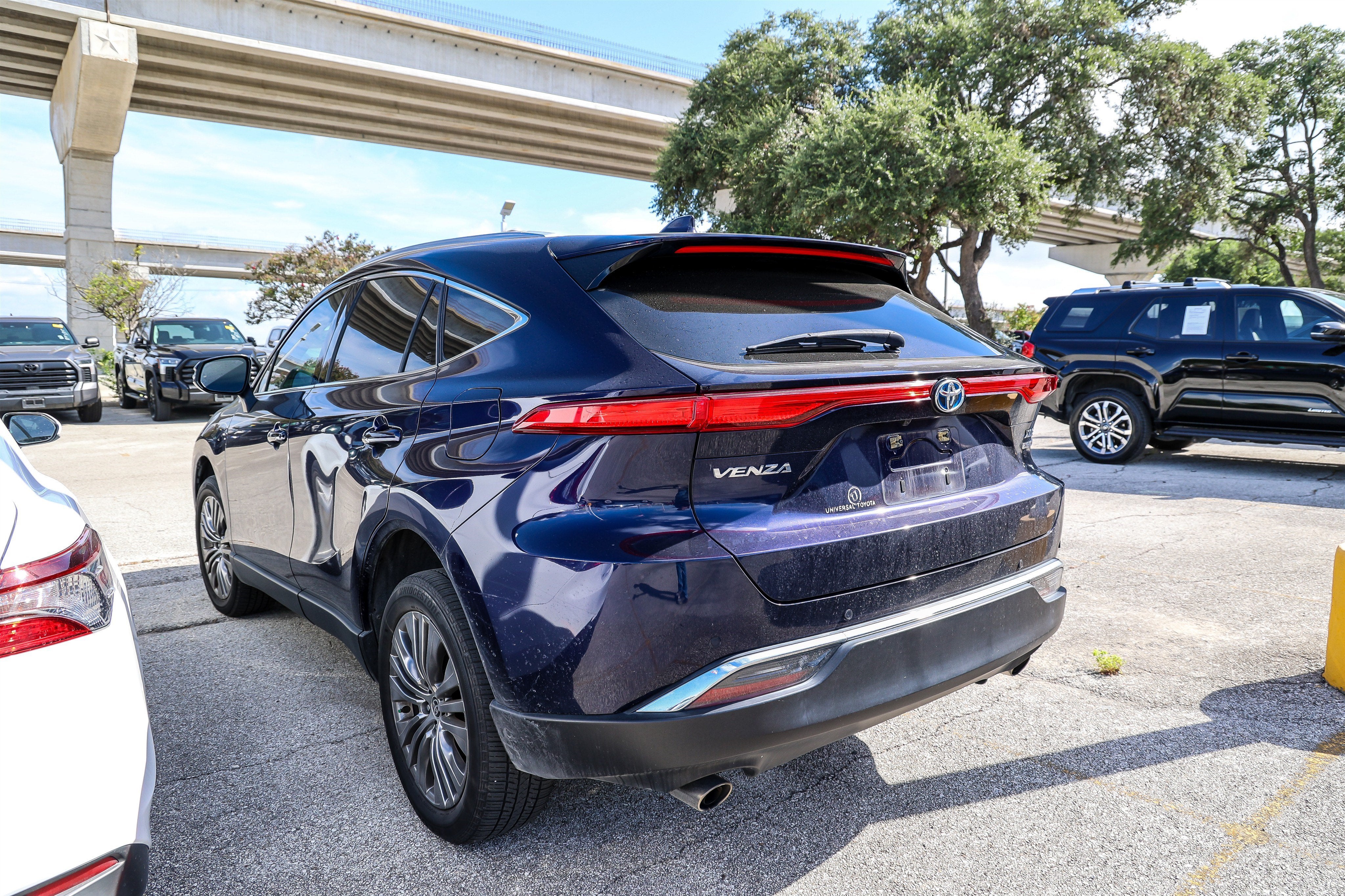2022 Toyota Venza XLE