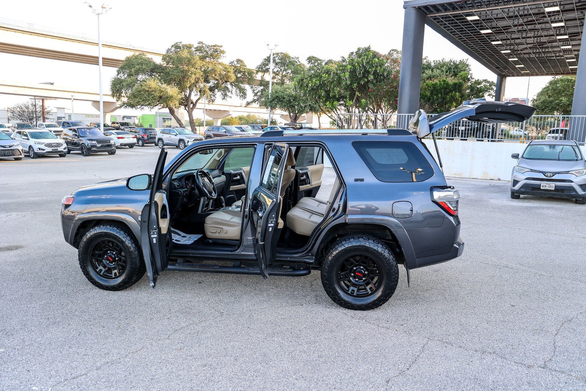 2023 Toyota 4Runner SR5 Premium