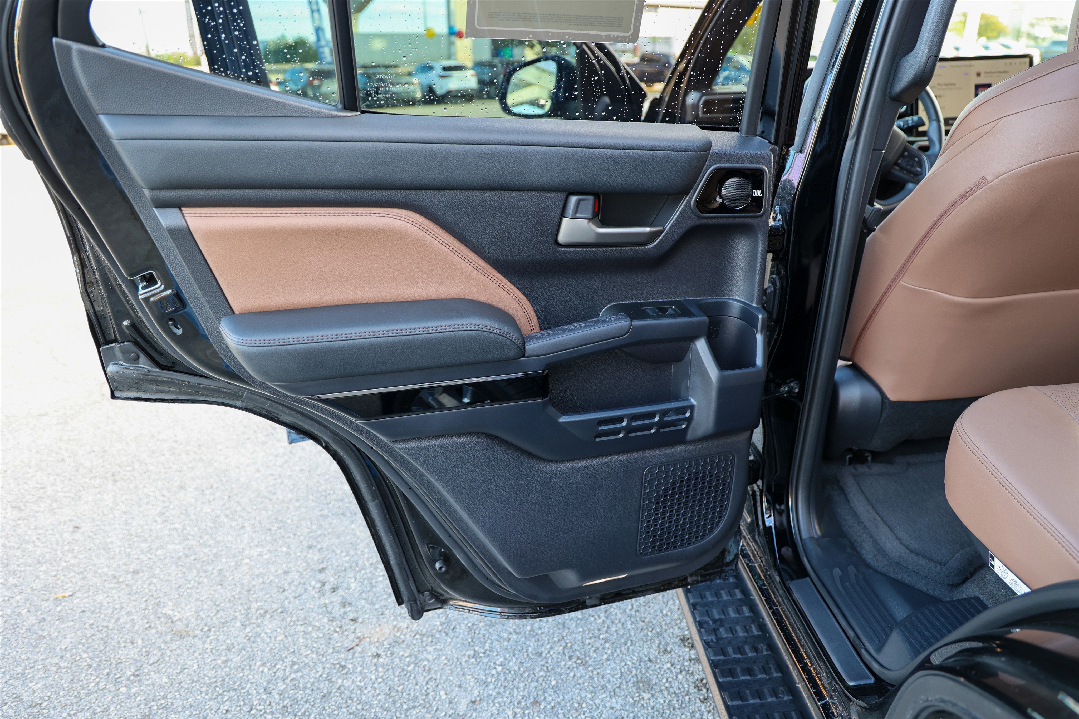 2025 Toyota 4RUNNER Limited