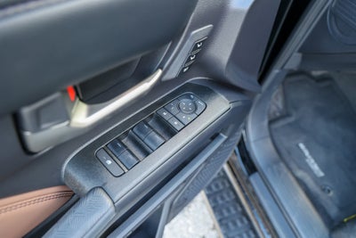 2025 Toyota 4RUNNER Limited