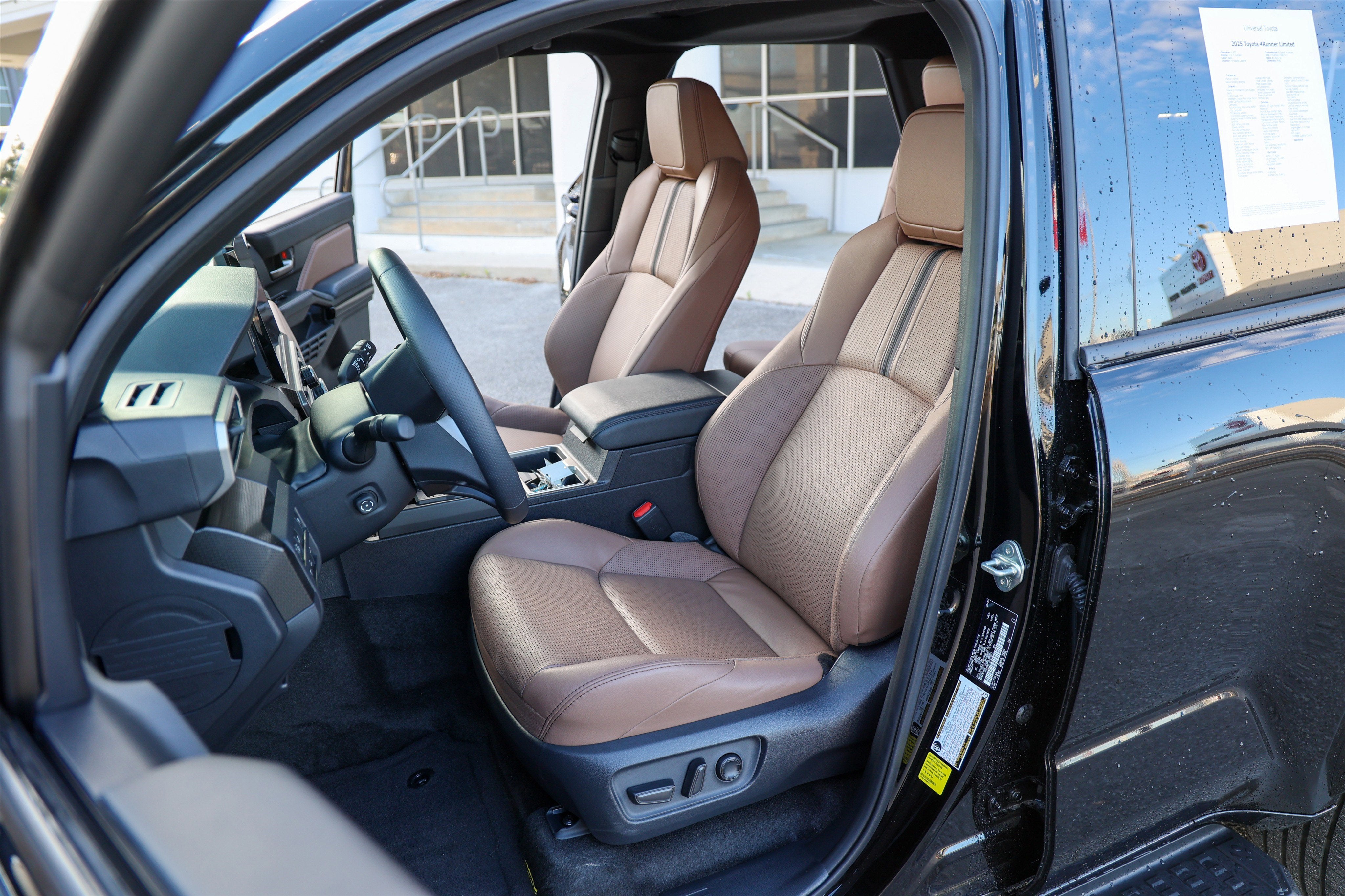 2025 Toyota 4RUNNER Limited