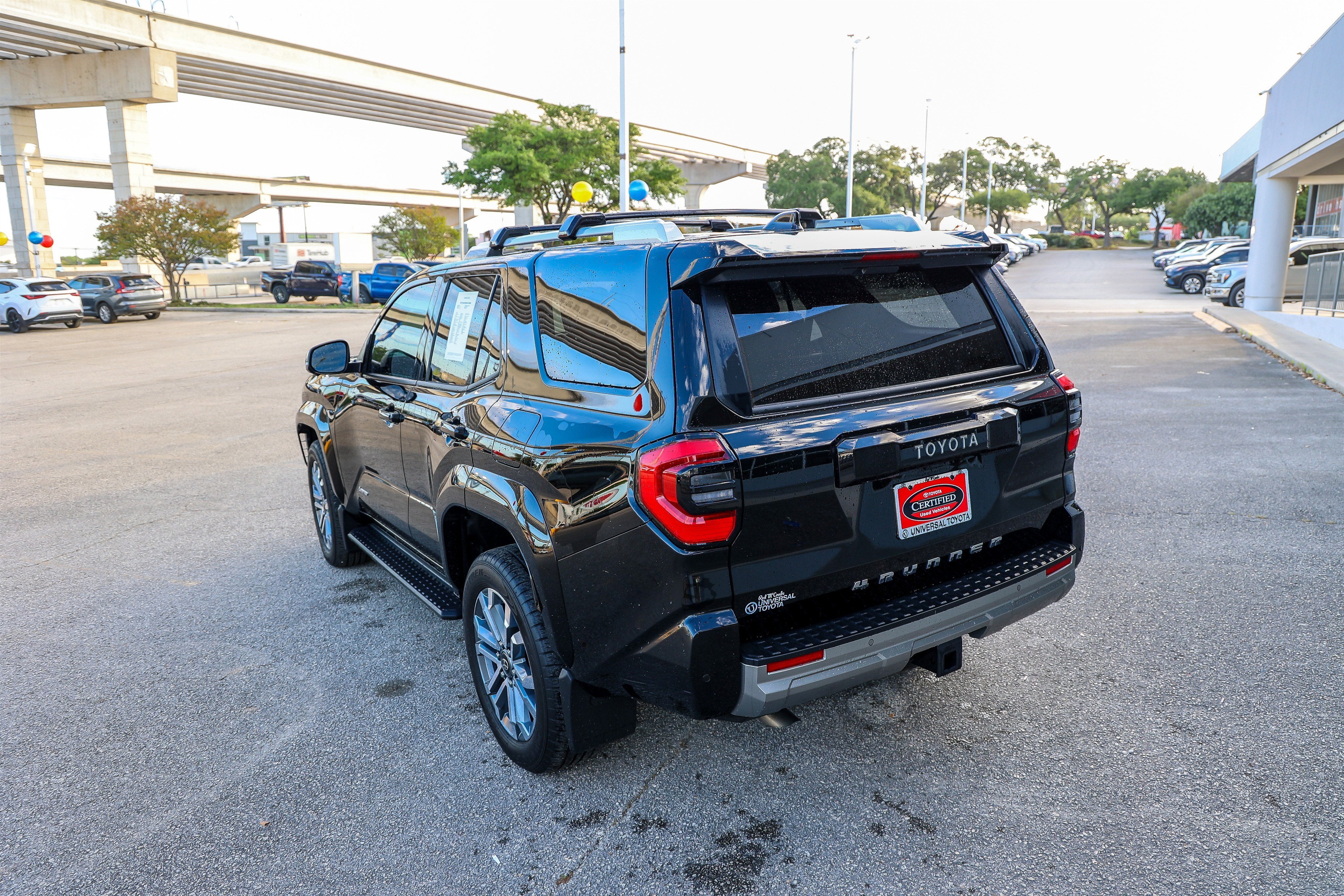 2025 Toyota 4RUNNER Limited