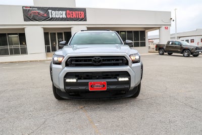 2025 Toyota 4RUNNER SR5