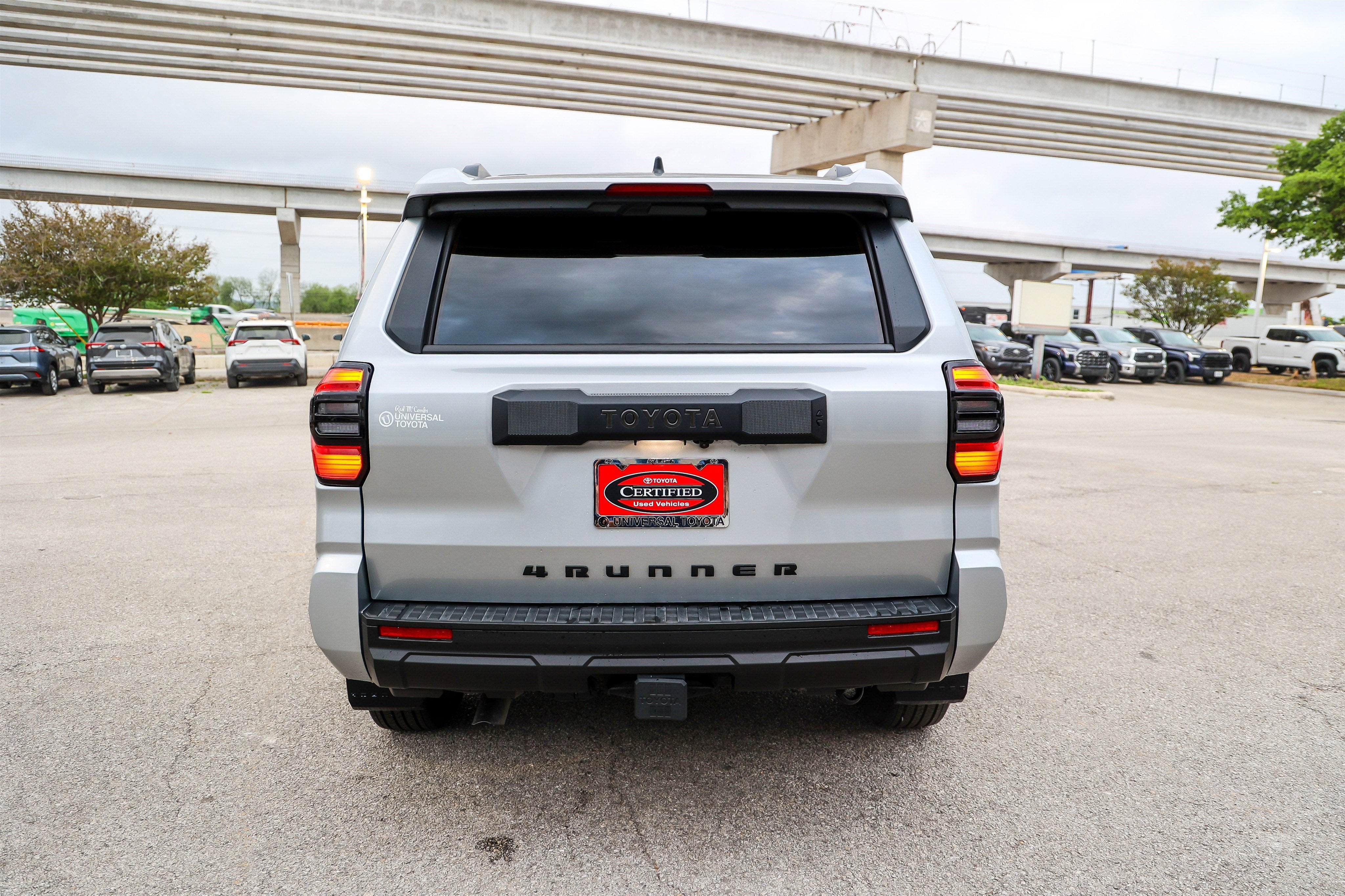 2025 Toyota 4RUNNER SR5