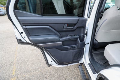 2025 Toyota 4RUNNER SR5