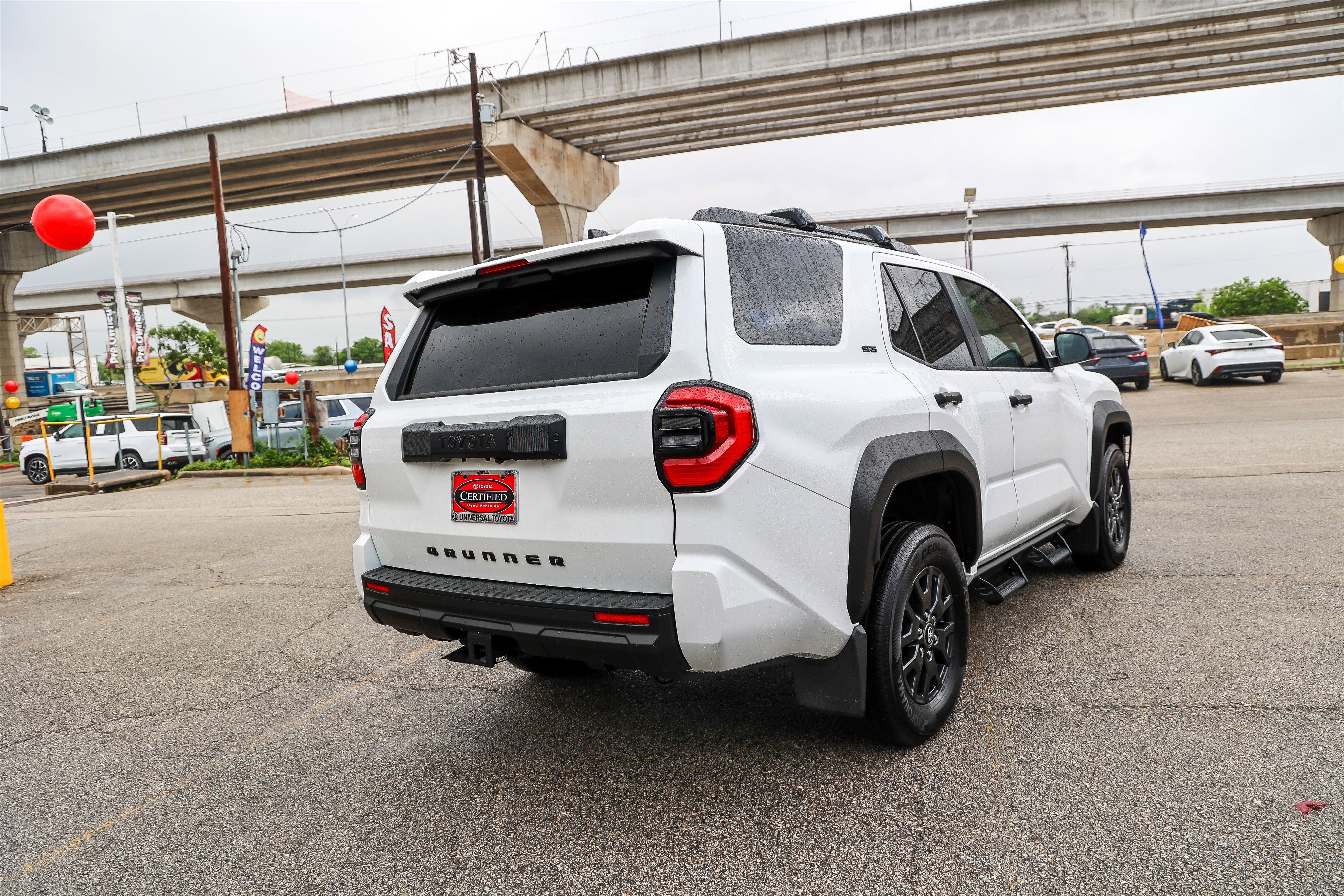 2025 Toyota 4RUNNER SR5