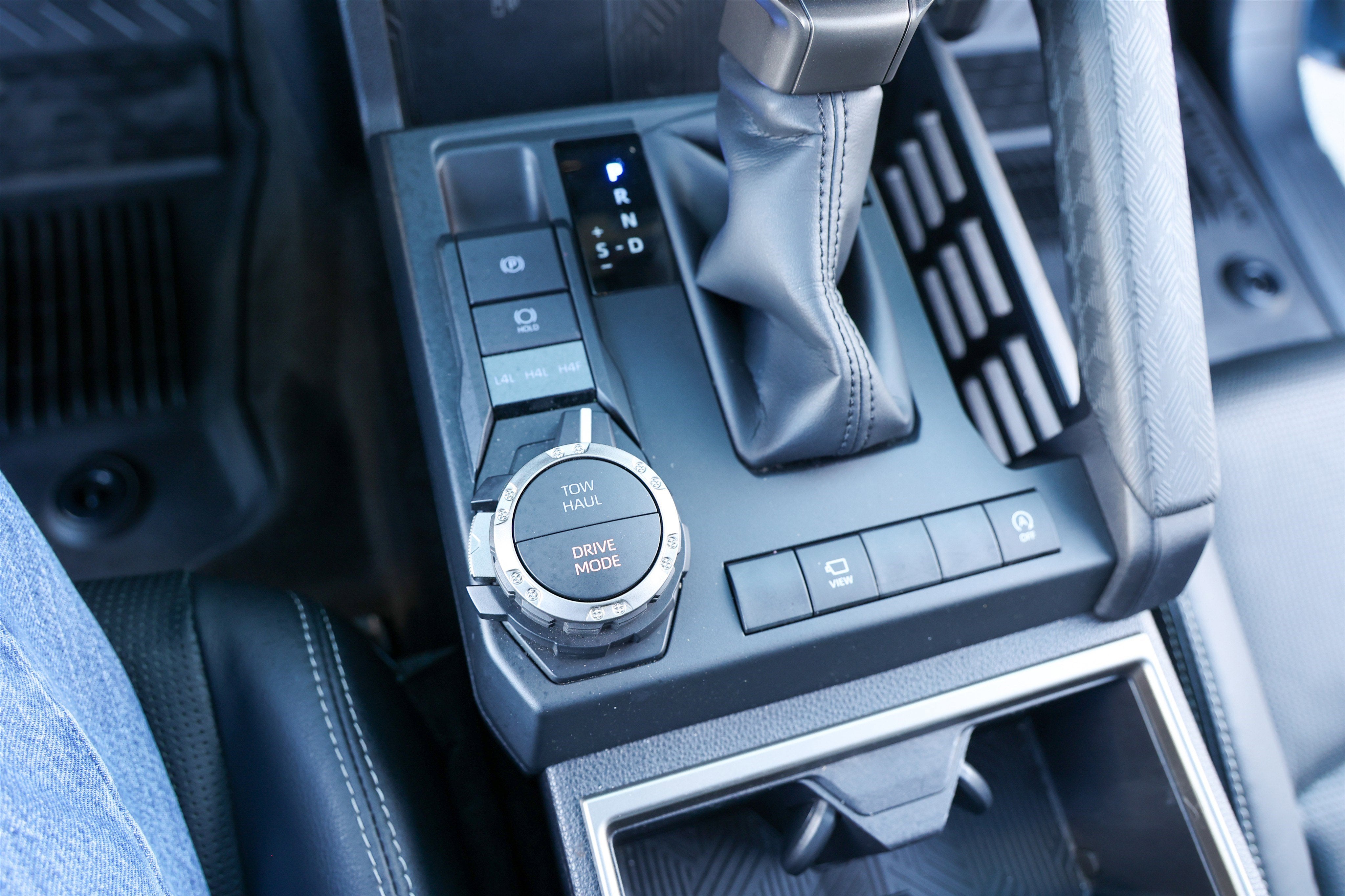 2025 Toyota 4RUNNER Limited