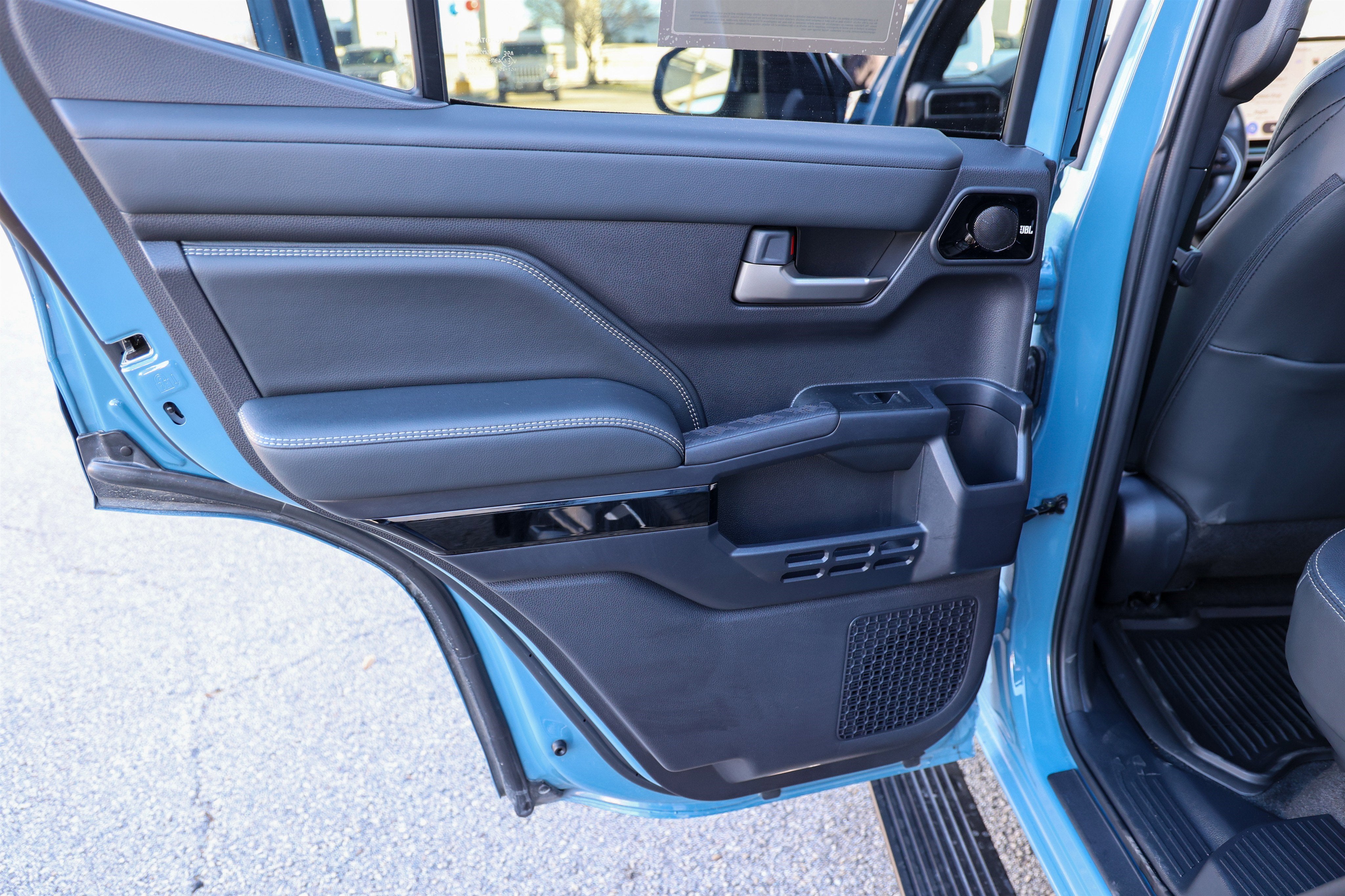 2025 Toyota 4RUNNER Limited