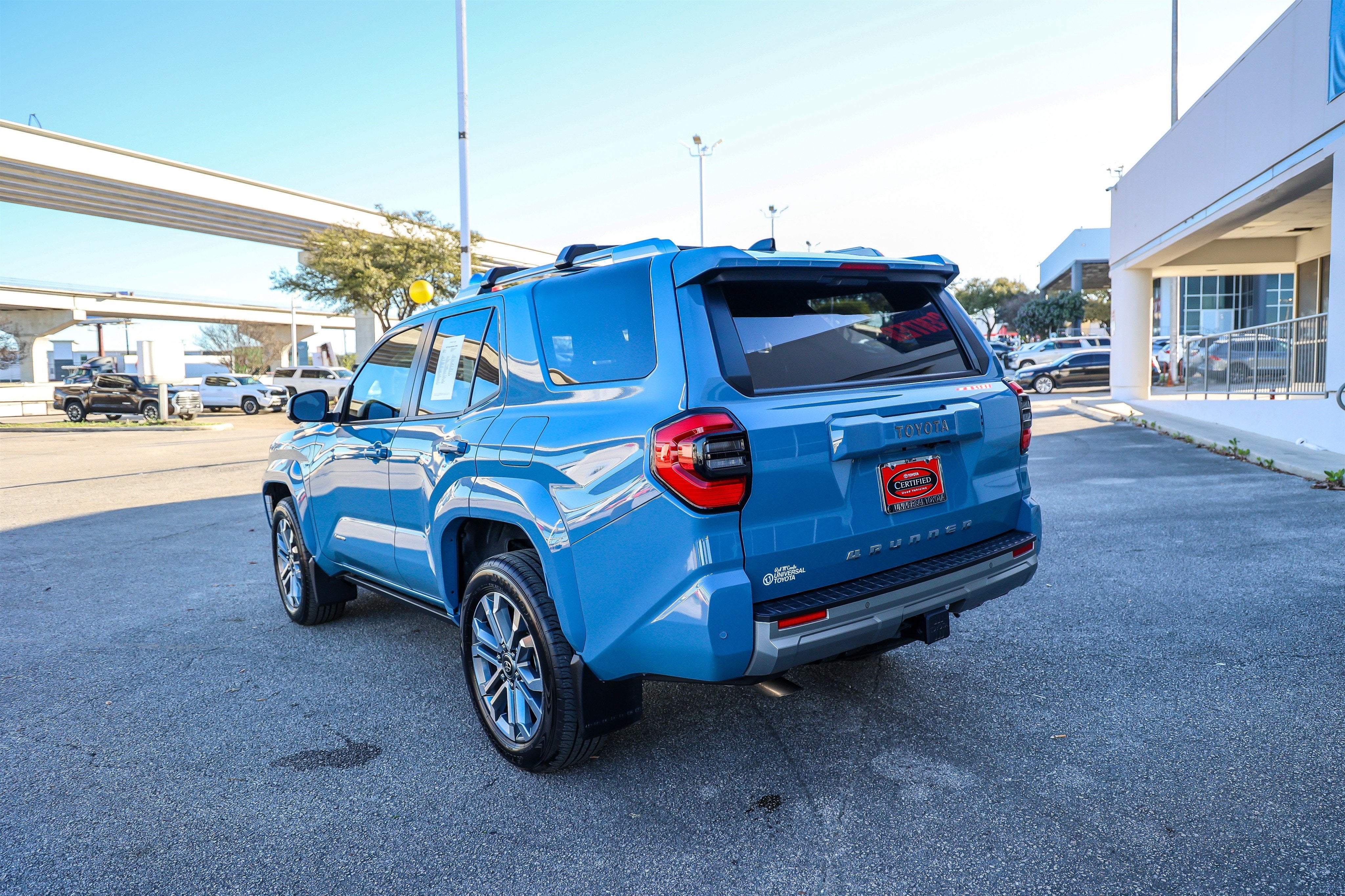 2025 Toyota 4RUNNER Limited