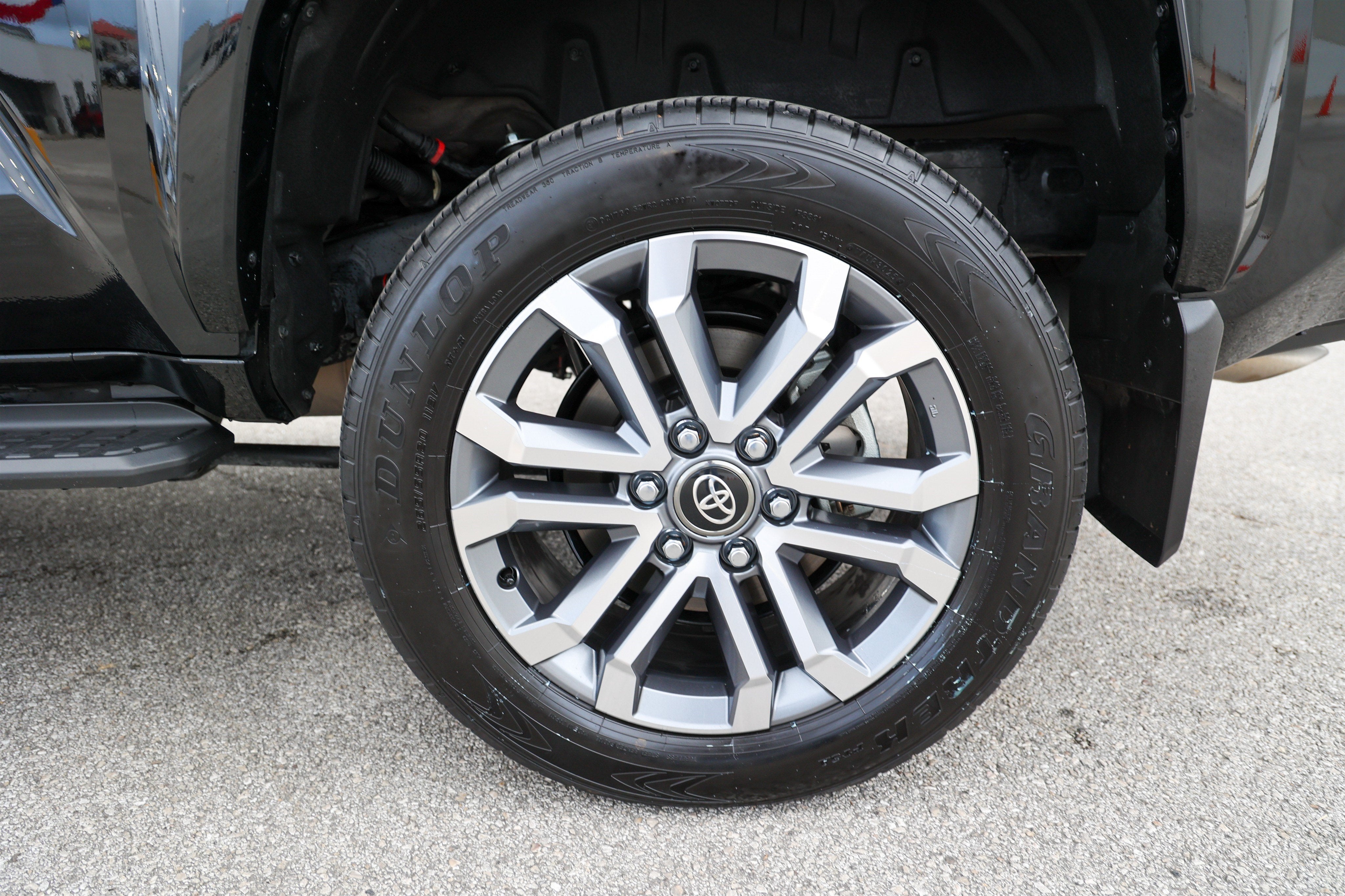 2025 Toyota 4Runner i-FORCE MAX Hybrid Limited