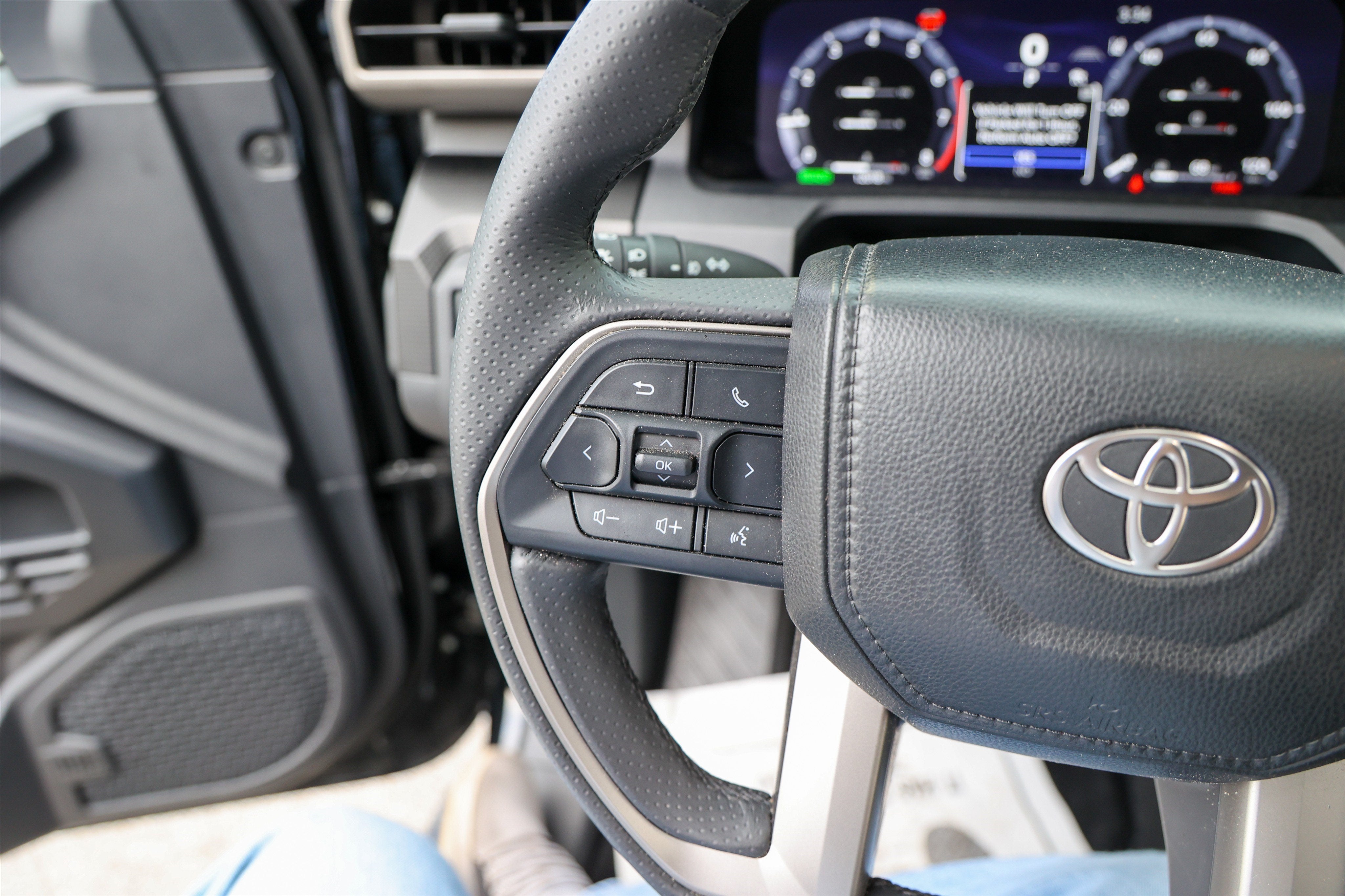 2025 Toyota 4Runner i-FORCE MAX Hybrid Limited
