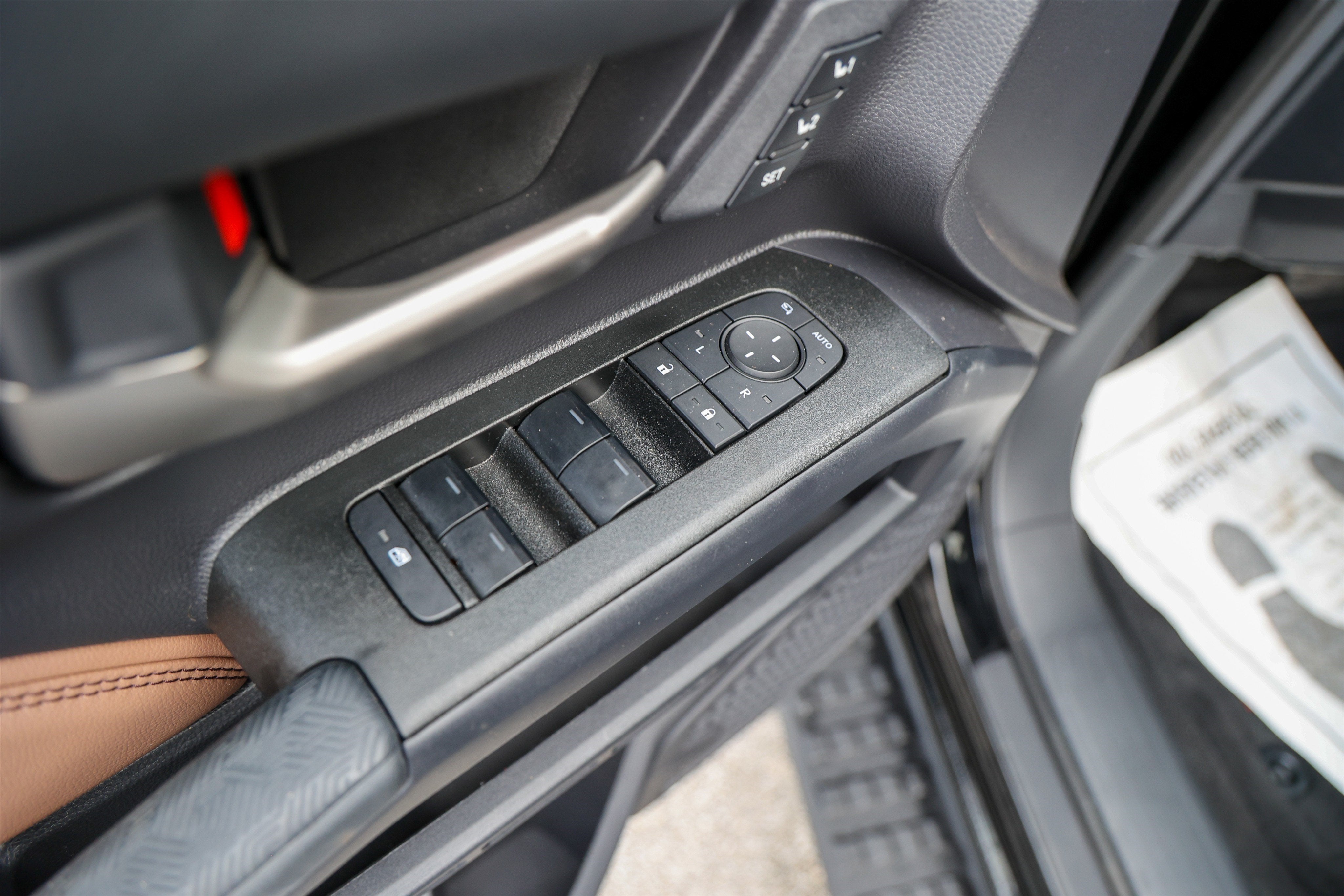 2025 Toyota 4Runner i-FORCE MAX Hybrid Limited