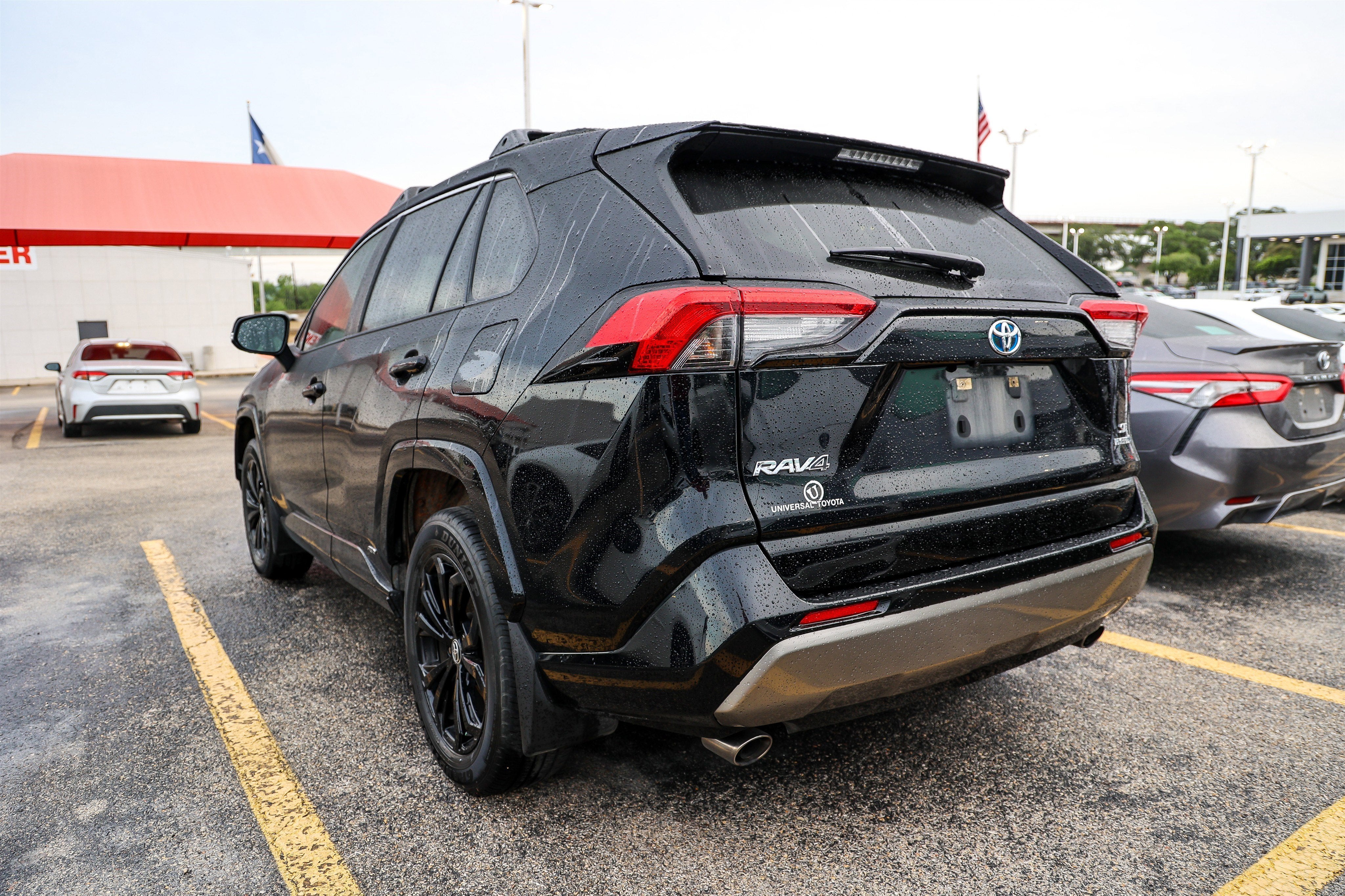 2023 Toyota RAV4 Hybrid Hybrid SE