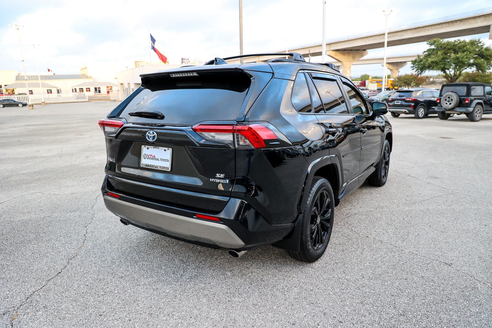 2024 Toyota RAV4 Hybrid Hybrid SE