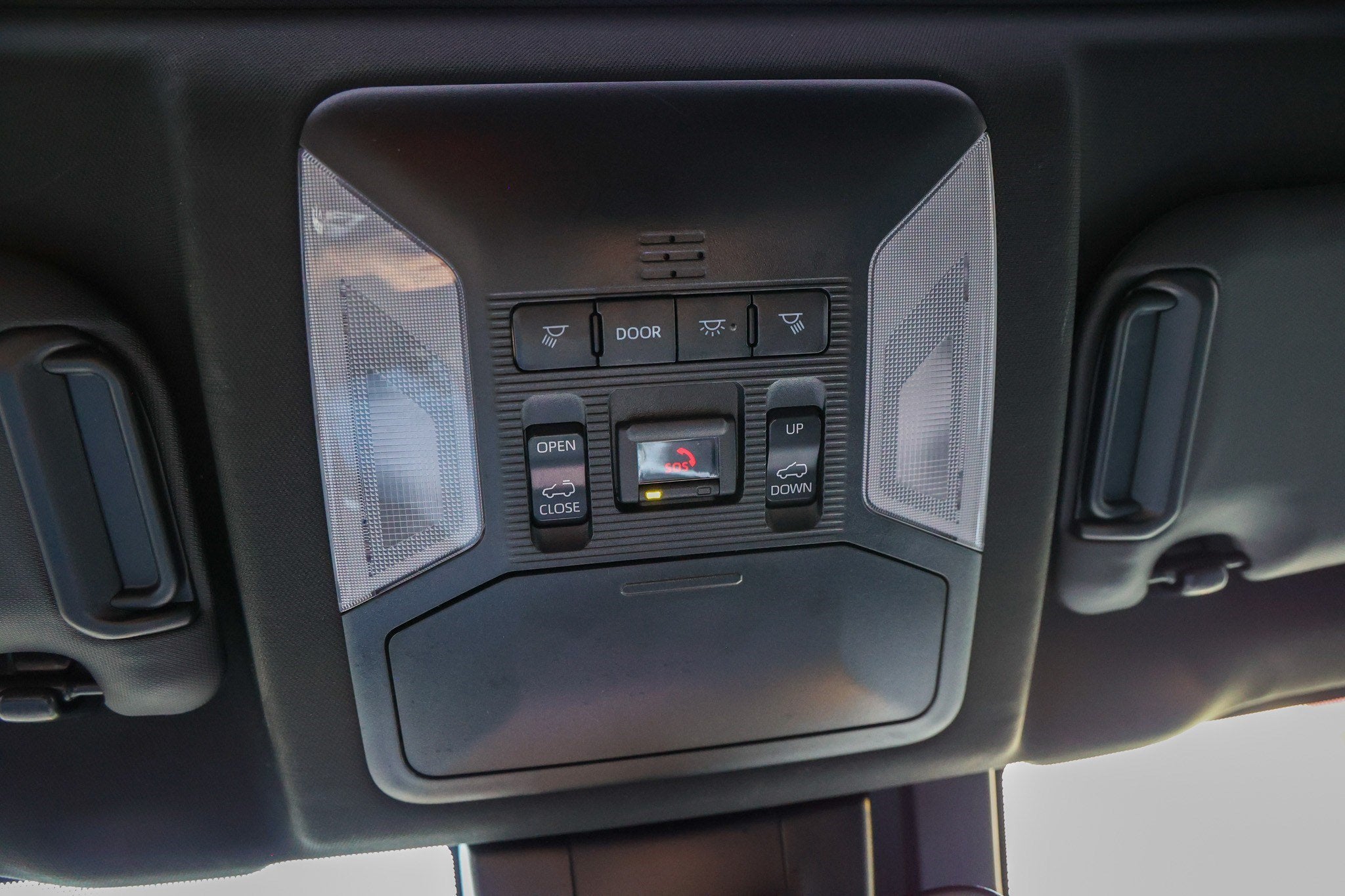 2024 Toyota RAV4 Prime SE