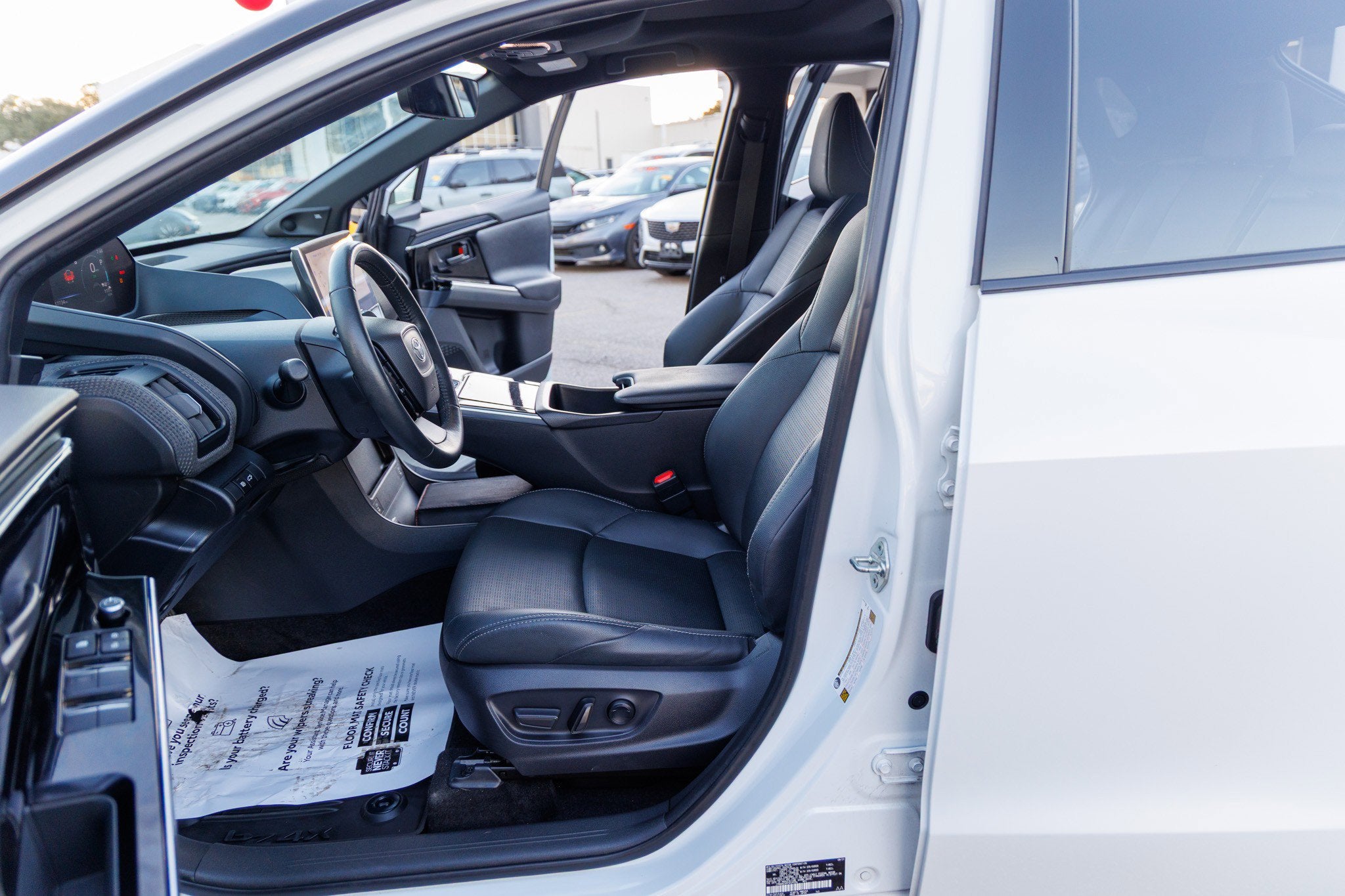 2023 Toyota bZ4X Limited