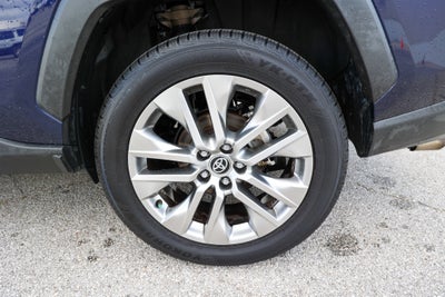 2020 Toyota RAV4 XLE Premium