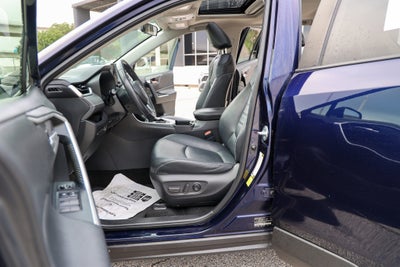 2022 Toyota RAV4 XLE Premium