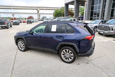 2022 Toyota RAV4 XLE Premium