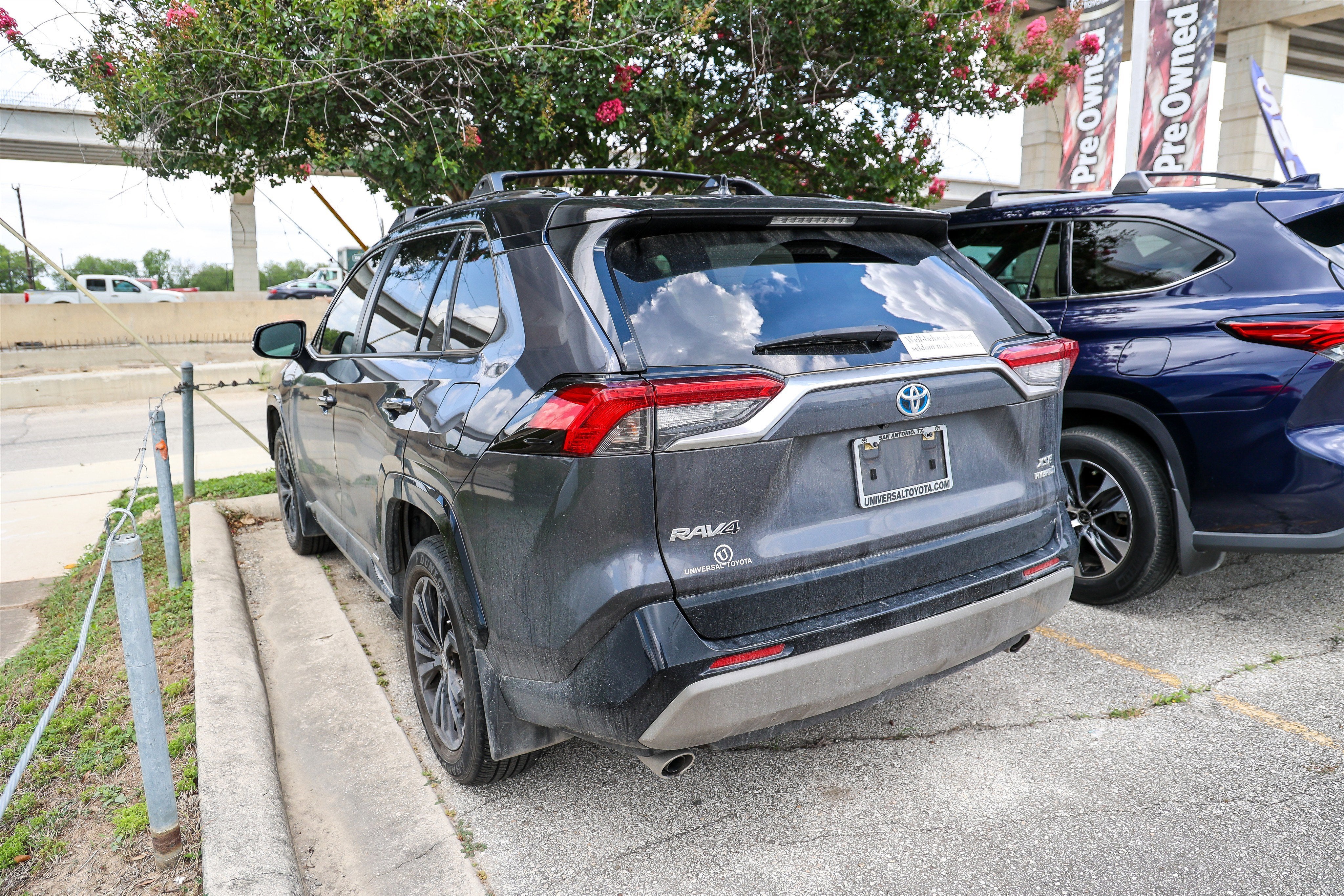 2023 Toyota RAV4 Hybrid Hybrid XSE