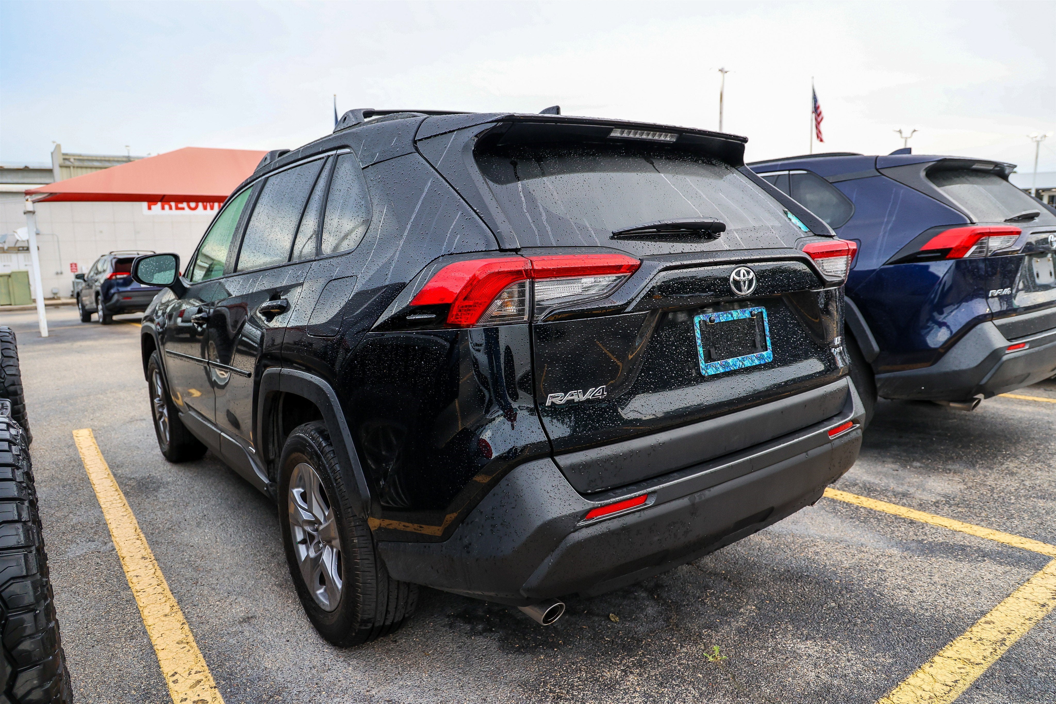2025 Toyota RAV4 Hybrid Hybrid LE