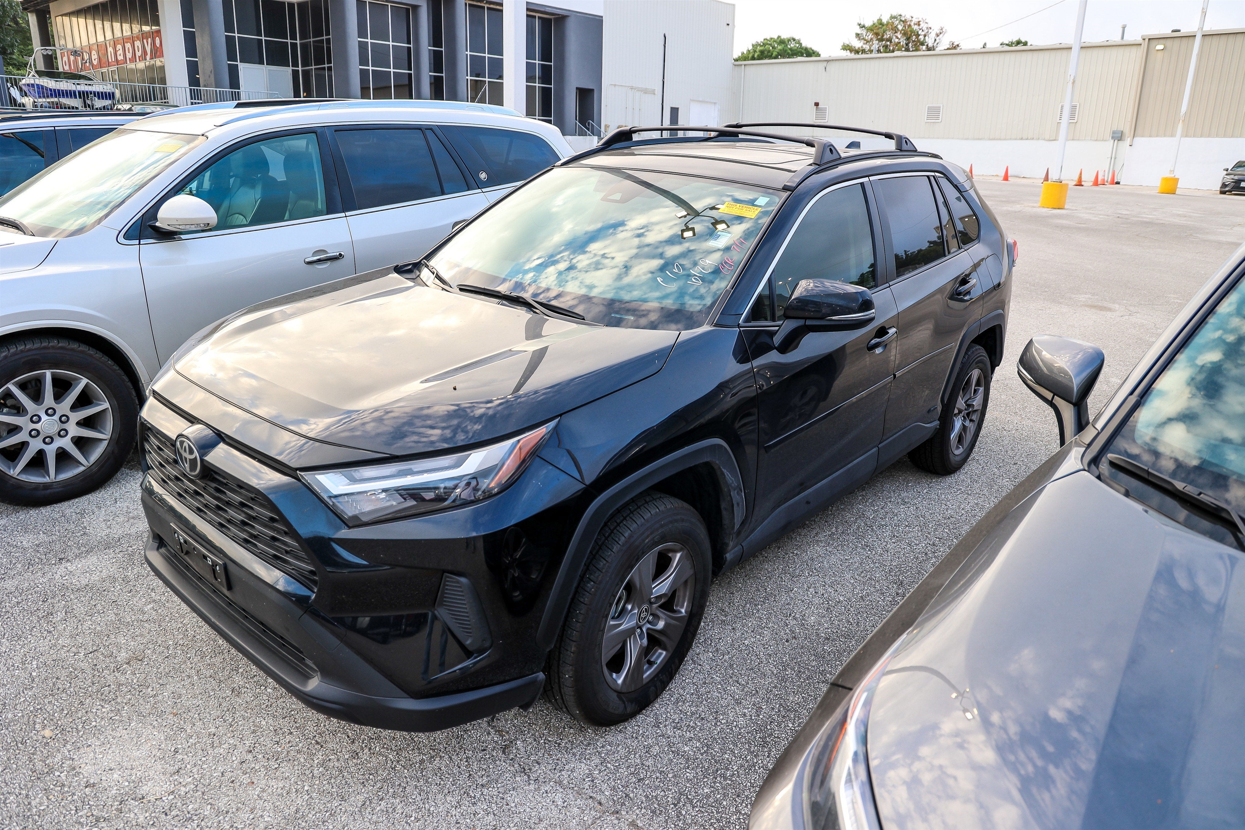2025 Toyota RAV4 Hybrid Hybrid XLE