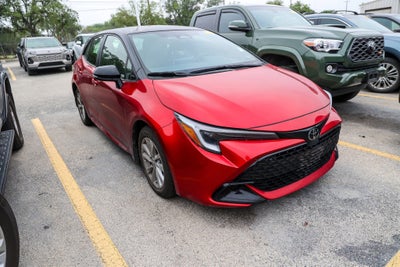 2024 Toyota COROLLA HATCHBACK SE