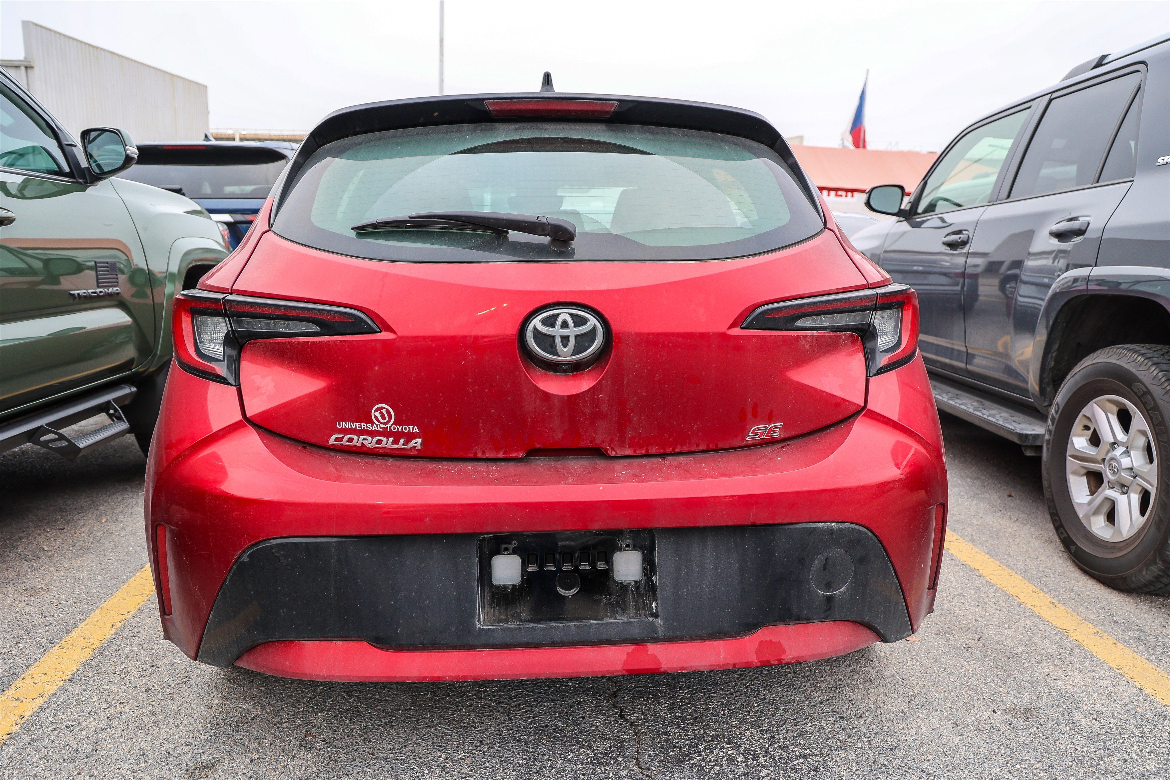 2024 Toyota COROLLA HATCHBACK SE
