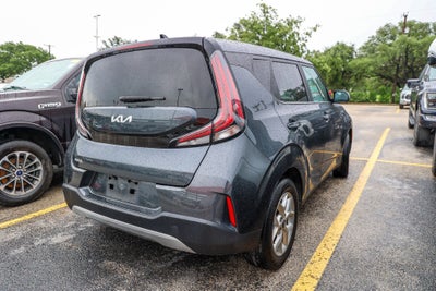 2024 Kia Soul LX