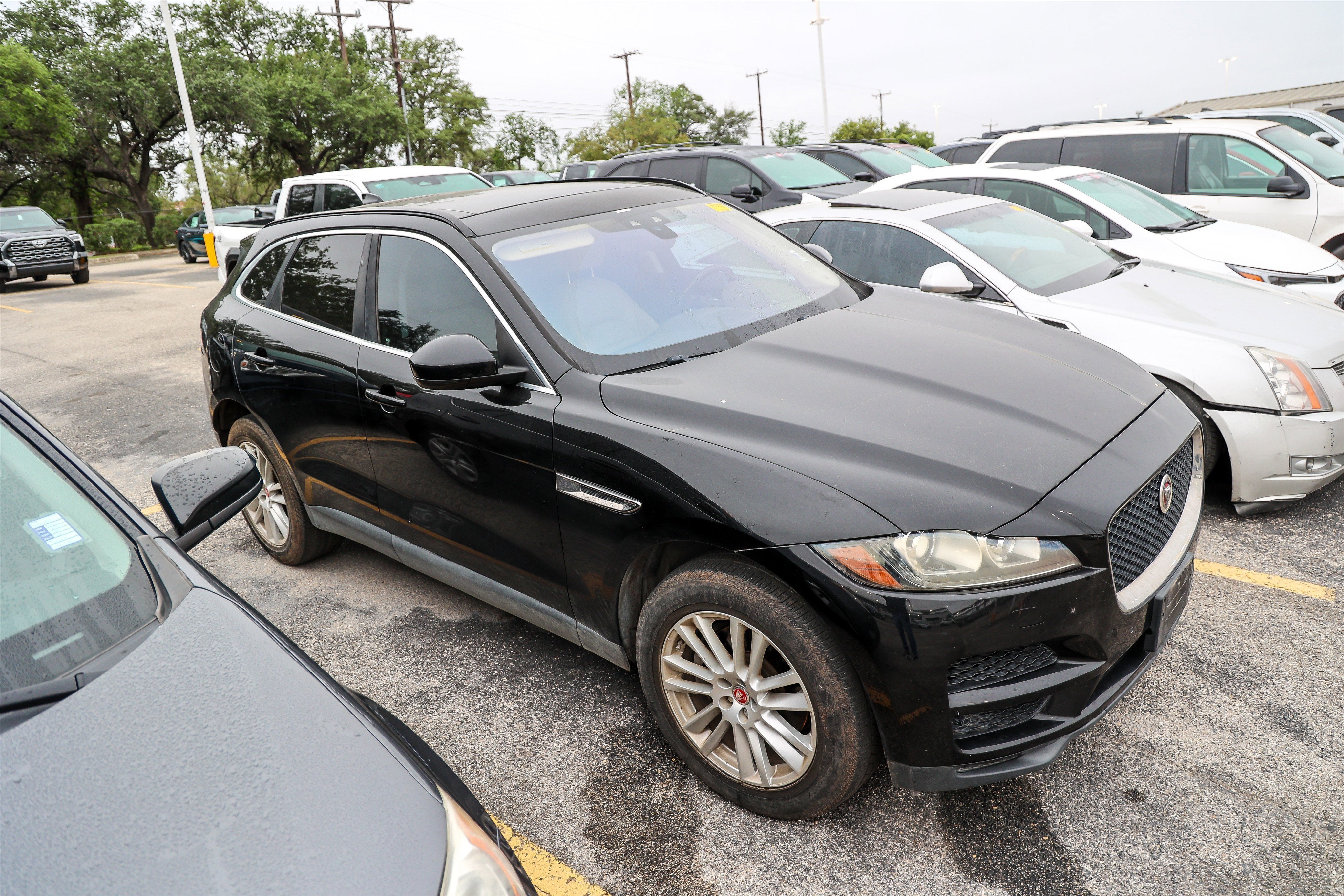 2019 Jaguar F-PACE 30t Prestige